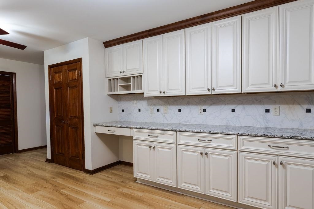 8218 State Route 351 E, Henderson, Kentucky 42420, 3 Bedrooms Bedrooms, ,1 BathroomBathrooms,Single Family Residence,For Sale,State Route 351 E,93716