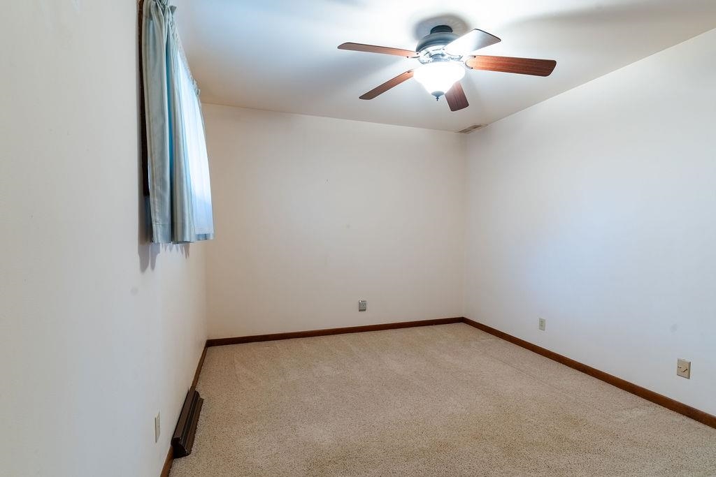 8218 State Route 351 E, Henderson, Kentucky 42420, 3 Bedrooms Bedrooms, ,1 BathroomBathrooms,Single Family Residence,For Sale,State Route 351 E,93716