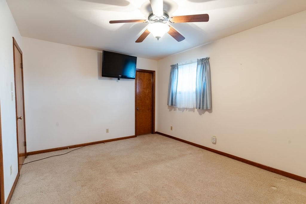 8218 State Route 351 E, Henderson, Kentucky 42420, 3 Bedrooms Bedrooms, ,1 BathroomBathrooms,Single Family Residence,For Sale,State Route 351 E,93716