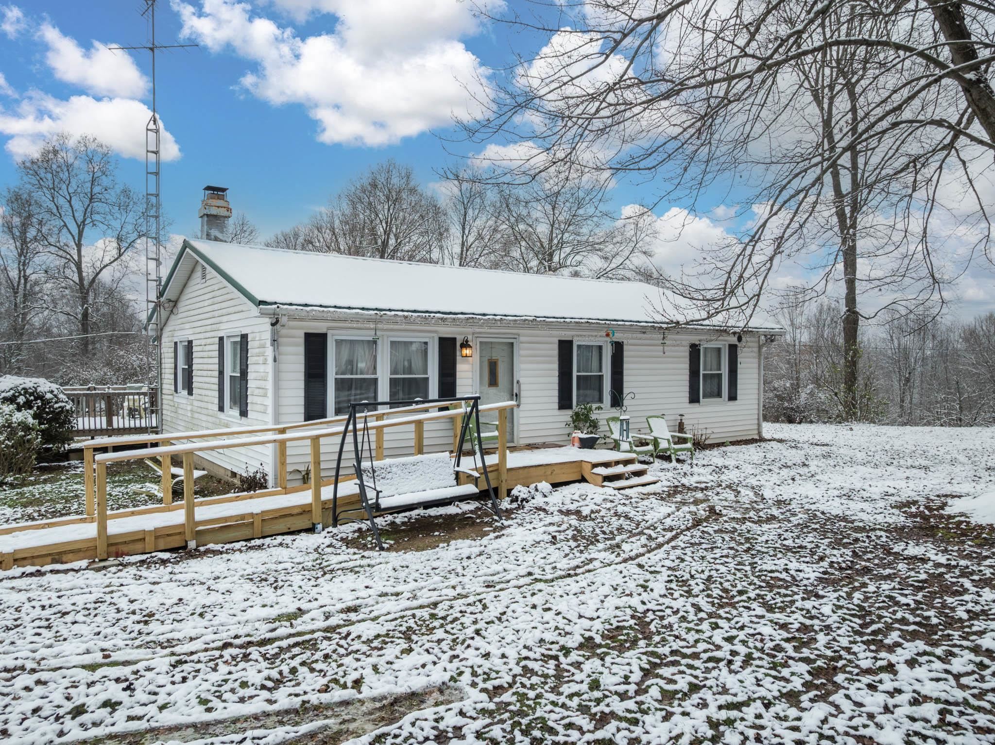 1525 Harmons Ferry Rd, Utica, Kentucky 42376, 3 Bedrooms Bedrooms, ,1 BathroomBathrooms,Single Family Residence,For Sale,Harmons Ferry Rd,93719