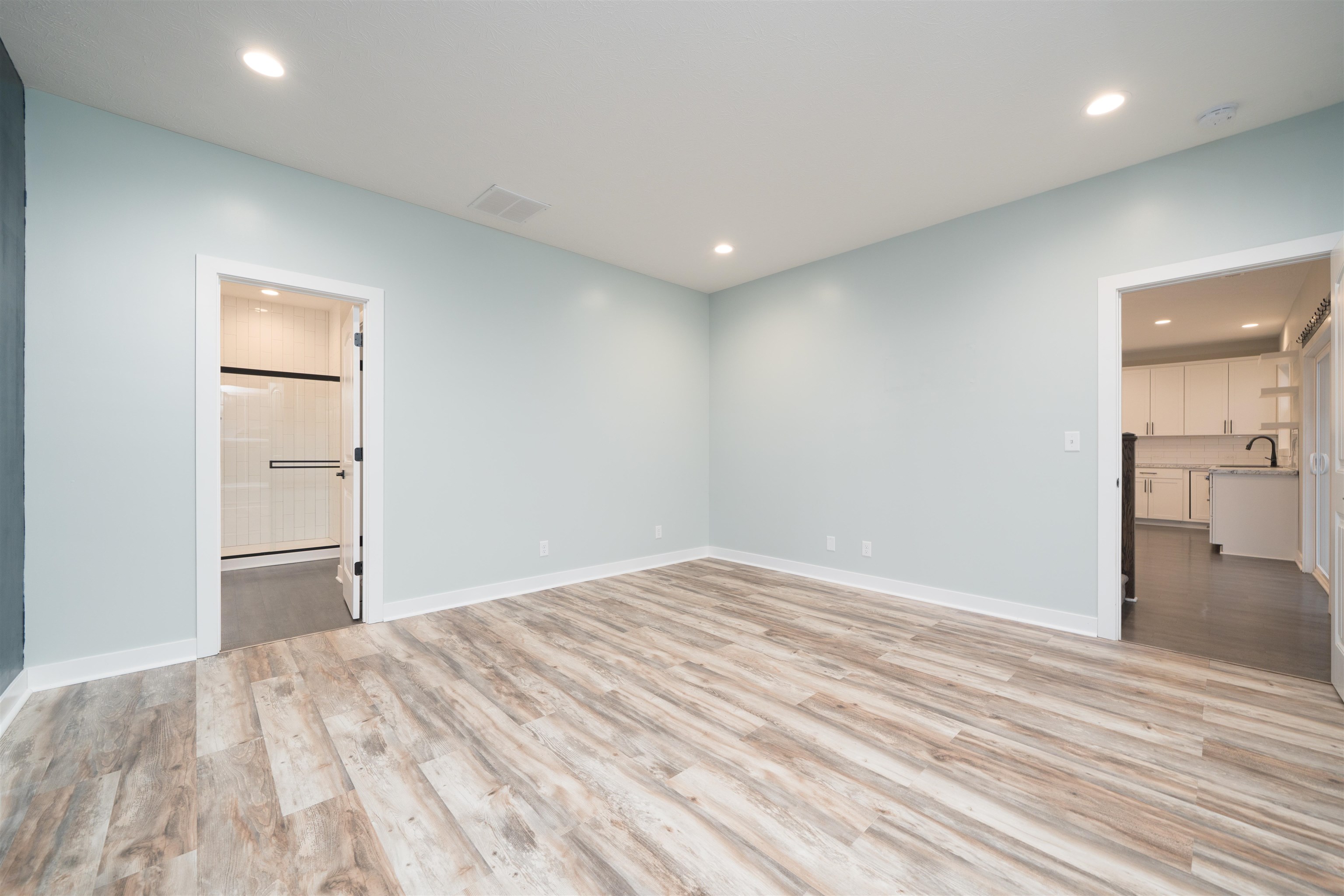 2280 Skaggs Court, Owensboro, Kentucky 42301, 4 Bedrooms Bedrooms, ,2 BathroomsBathrooms,Single Family Residence,For Sale,Skaggs Court,93720