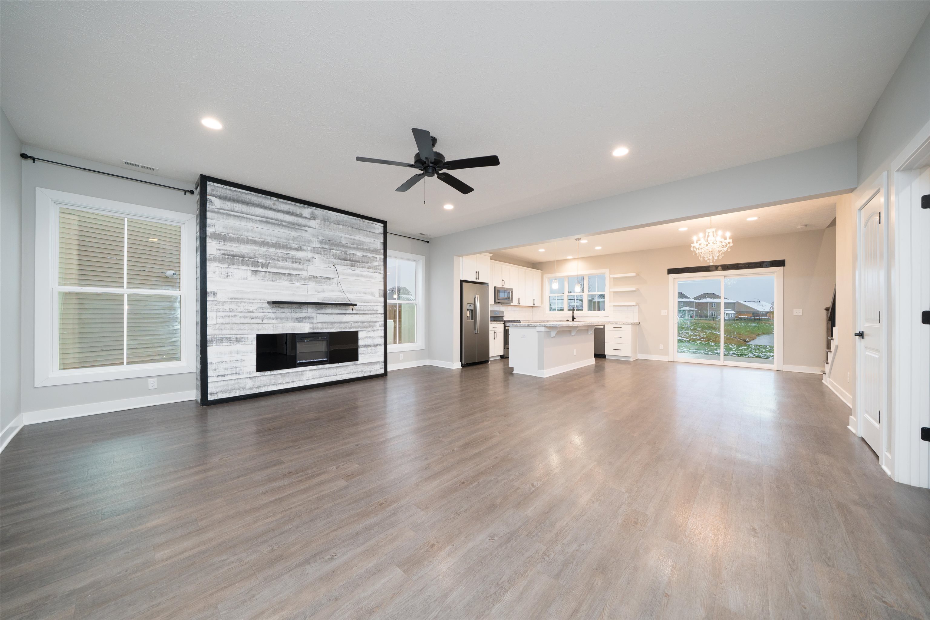 2280 Skaggs Court, Owensboro, Kentucky 42301, 4 Bedrooms Bedrooms, ,2 BathroomsBathrooms,Single Family Residence,For Sale,Skaggs Court,93720