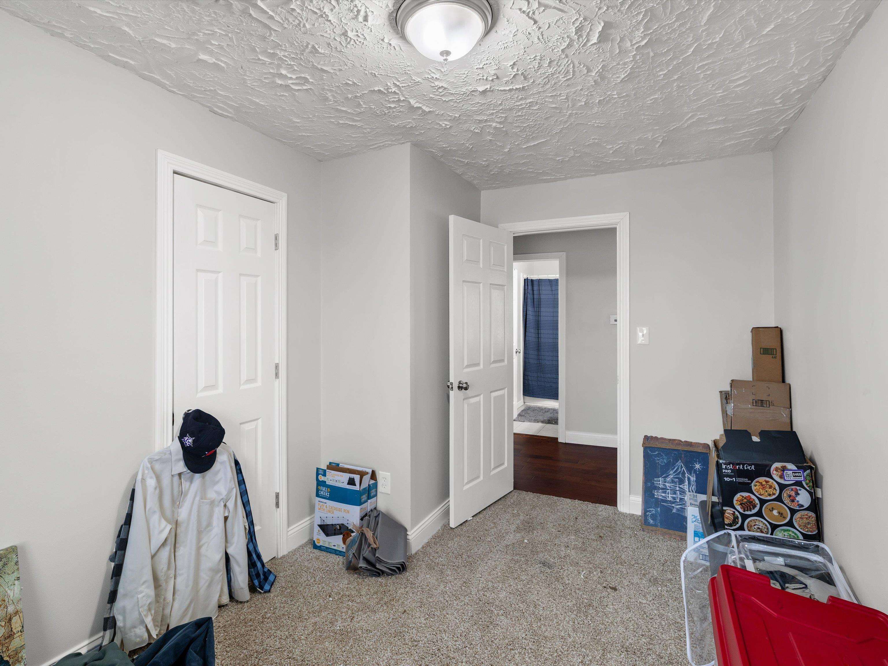 708 Elm St, Cloverport, Kentucky 40111, 3 Bedrooms Bedrooms, ,1 BathroomBathrooms,Single Family Residence,For Sale,Elm St,93727