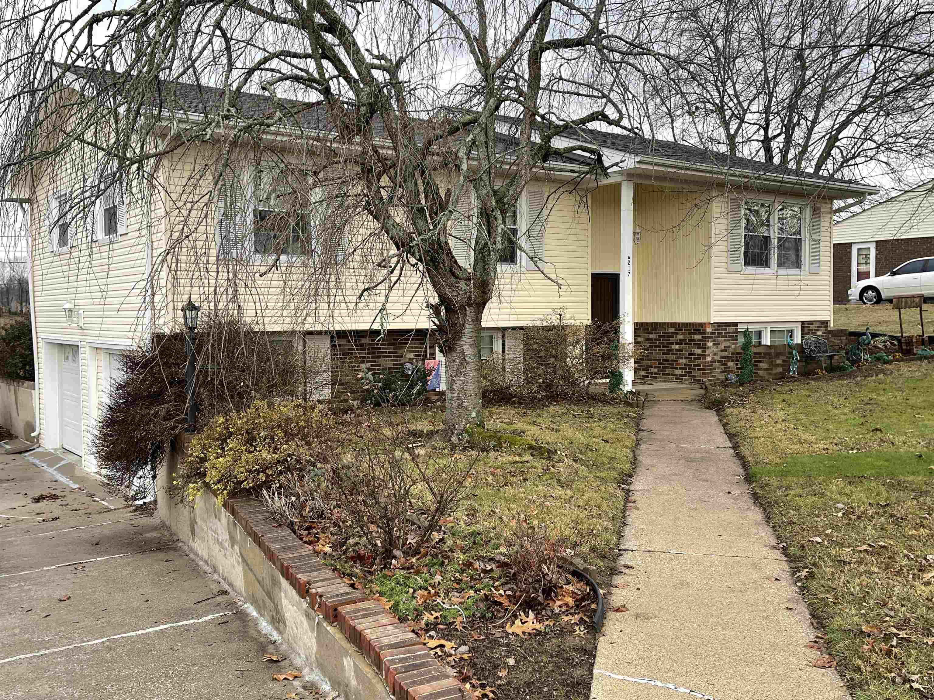 6217 Sullivan Loop, Owensboro, Kentucky 42303, 3 Bedrooms Bedrooms, ,2 BathroomsBathrooms,Single Family Residence,For Sale,Sullivan Loop,93729