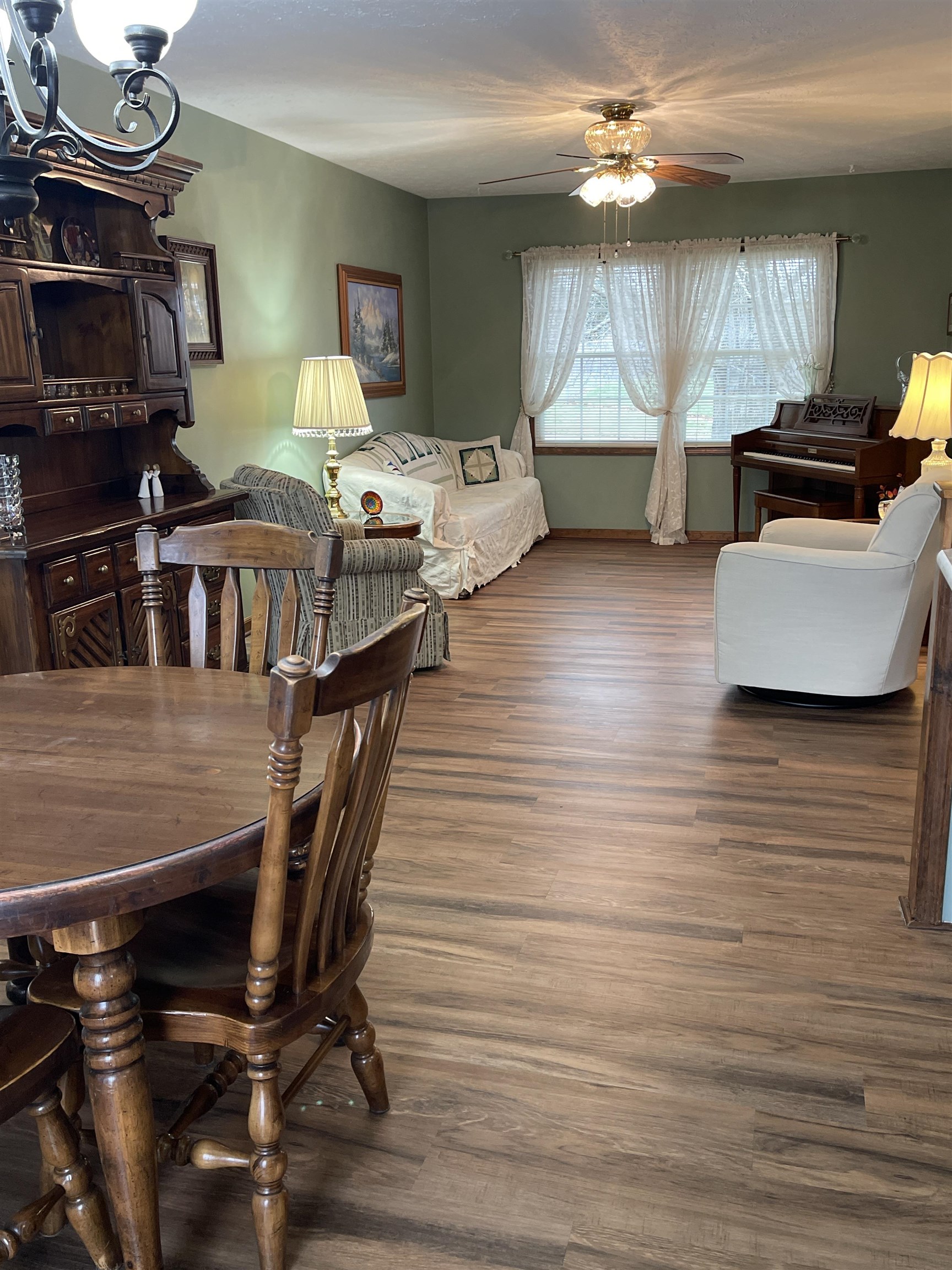 6217 Sullivan Loop, Owensboro, Kentucky 42303, 3 Bedrooms Bedrooms, ,2 BathroomsBathrooms,Single Family Residence,For Sale,Sullivan Loop,93729