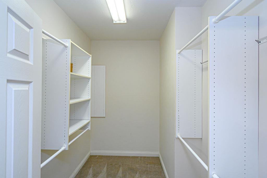 4005 Pine Lake Ct., Owensboro, Kentucky 42303, 3 Bedrooms Bedrooms, ,2 BathroomsBathrooms,Single Family Residence,For Sale,Pine Lake Ct.,93737