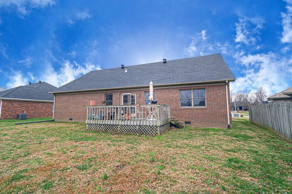 4005 Pine Lake Ct., Owensboro, Kentucky 42303, 3 Bedrooms Bedrooms, ,2 BathroomsBathrooms,Single Family Residence,For Sale,Pine Lake Ct.,93737