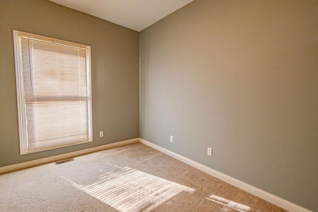 4005 Pine Lake Ct., Owensboro, Kentucky 42303, 3 Bedrooms Bedrooms, ,2 BathroomsBathrooms,Single Family Residence,For Sale,Pine Lake Ct.,93737