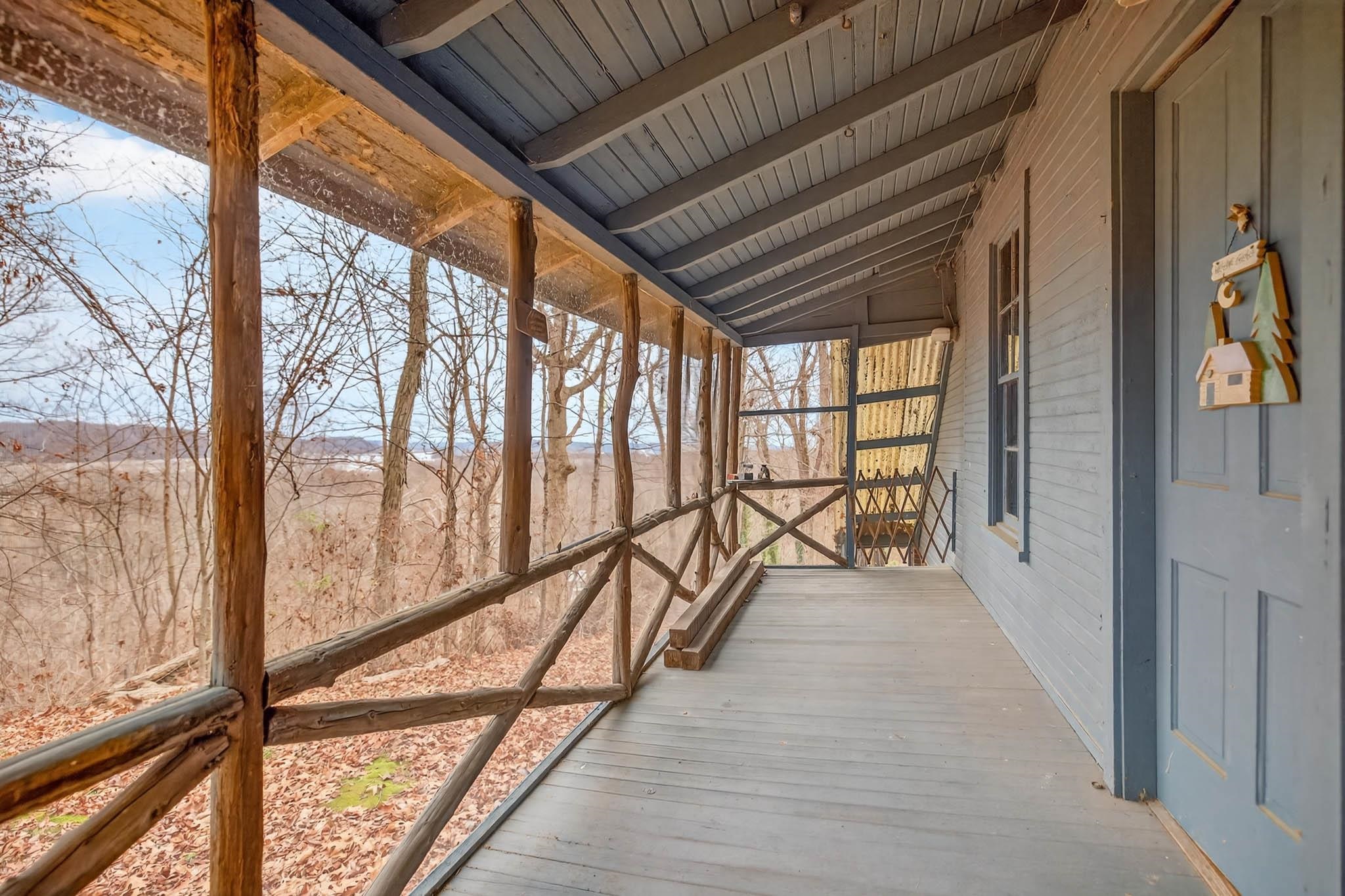 240 Clubhouse Drive, Hawesville, Kentucky 42348, 1 Bedroom Bedrooms, ,1 BathroomBathrooms,Single Family Residence,For Sale,Clubhouse Drive,93741