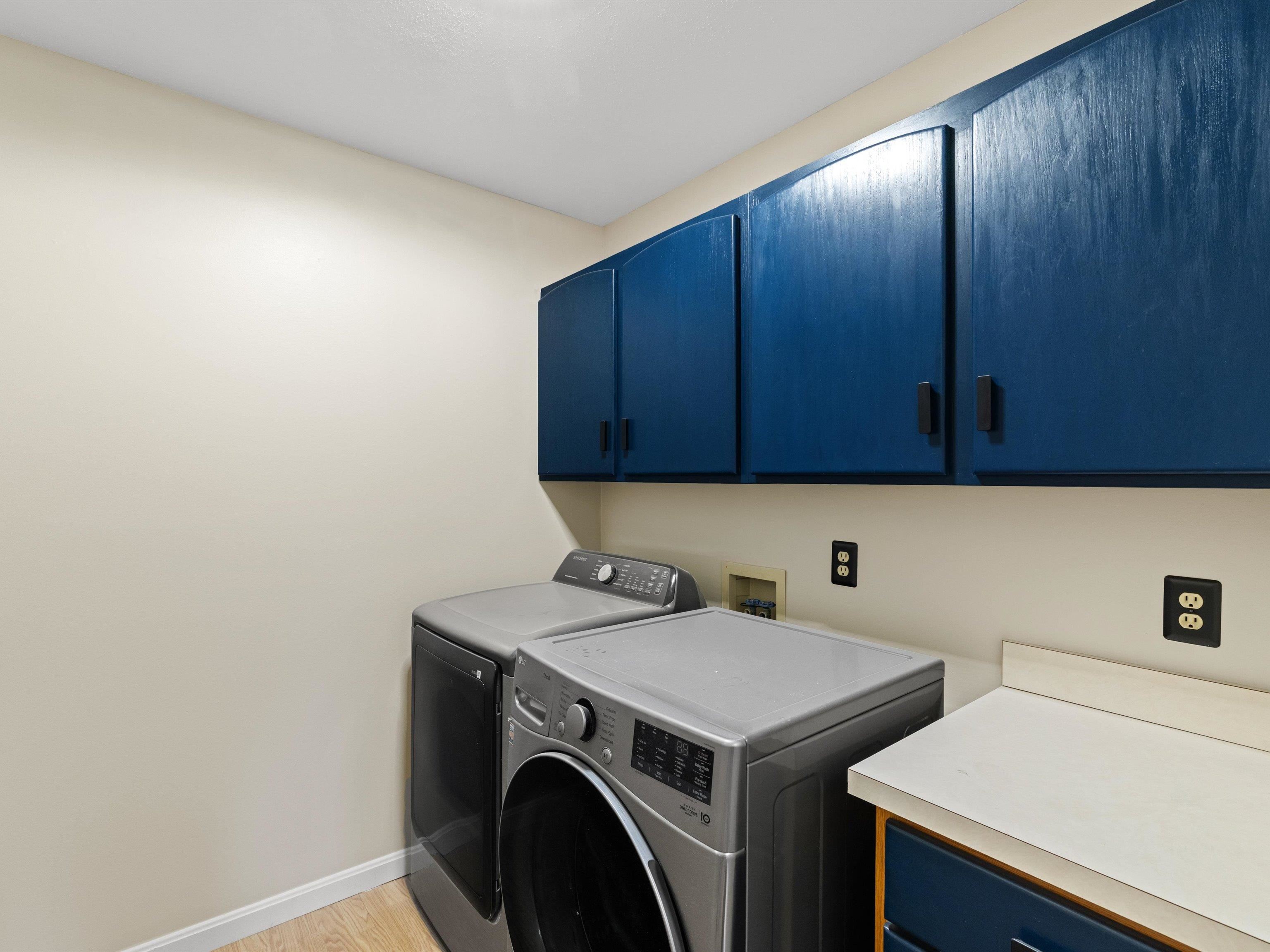 2677 Briarcliff Dr., NEWBURGH, Indiana 47630, 4 Bedrooms Bedrooms, ,2 BathroomsBathrooms,Single Family Residence,For Sale,Briarcliff Dr.,93742