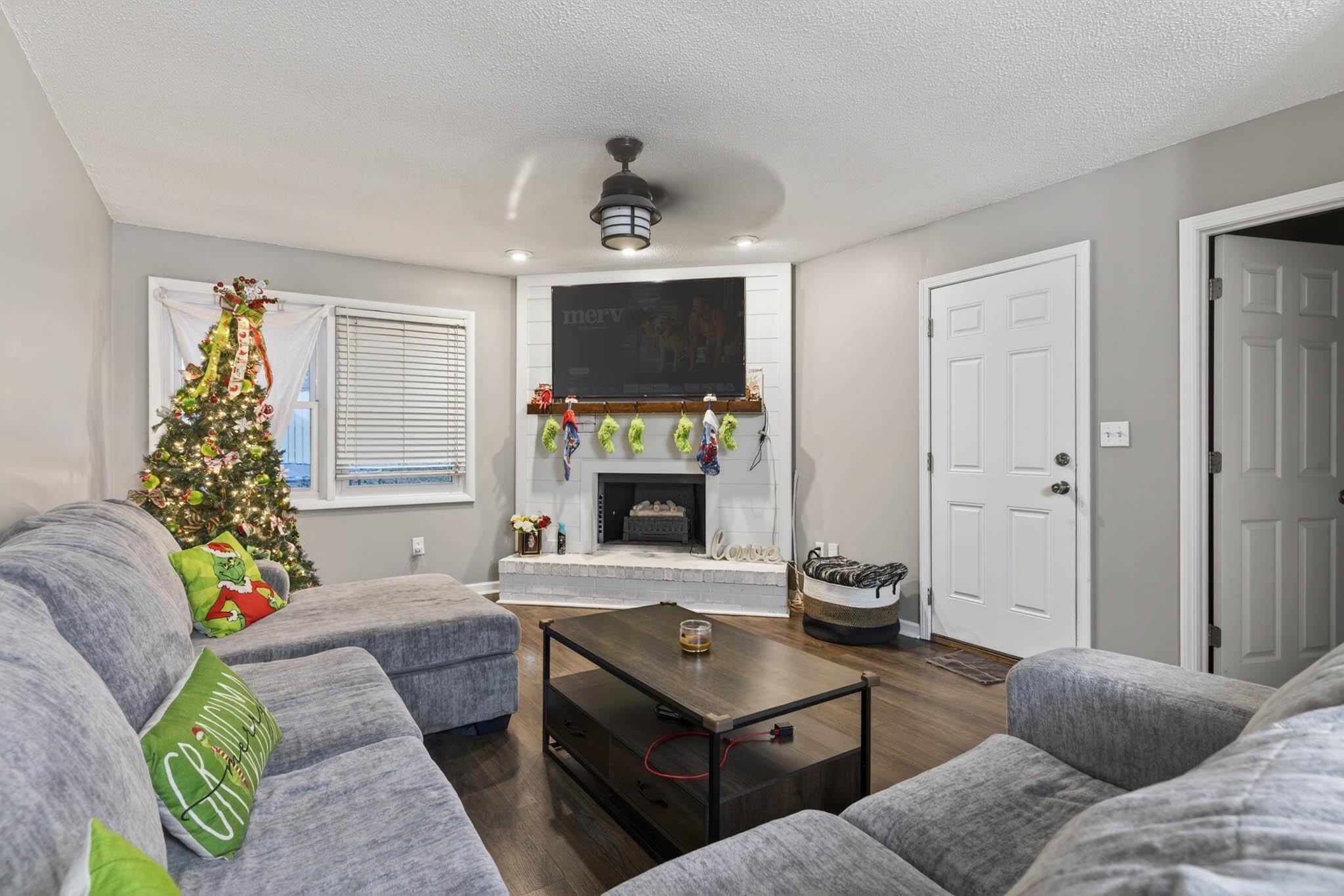 4135 Yewells Landing W, Owensboro, Kentucky 42303, 4 Bedrooms Bedrooms, ,2 BathroomsBathrooms,Single Family Residence,For Sale,Yewells Landing W,93746