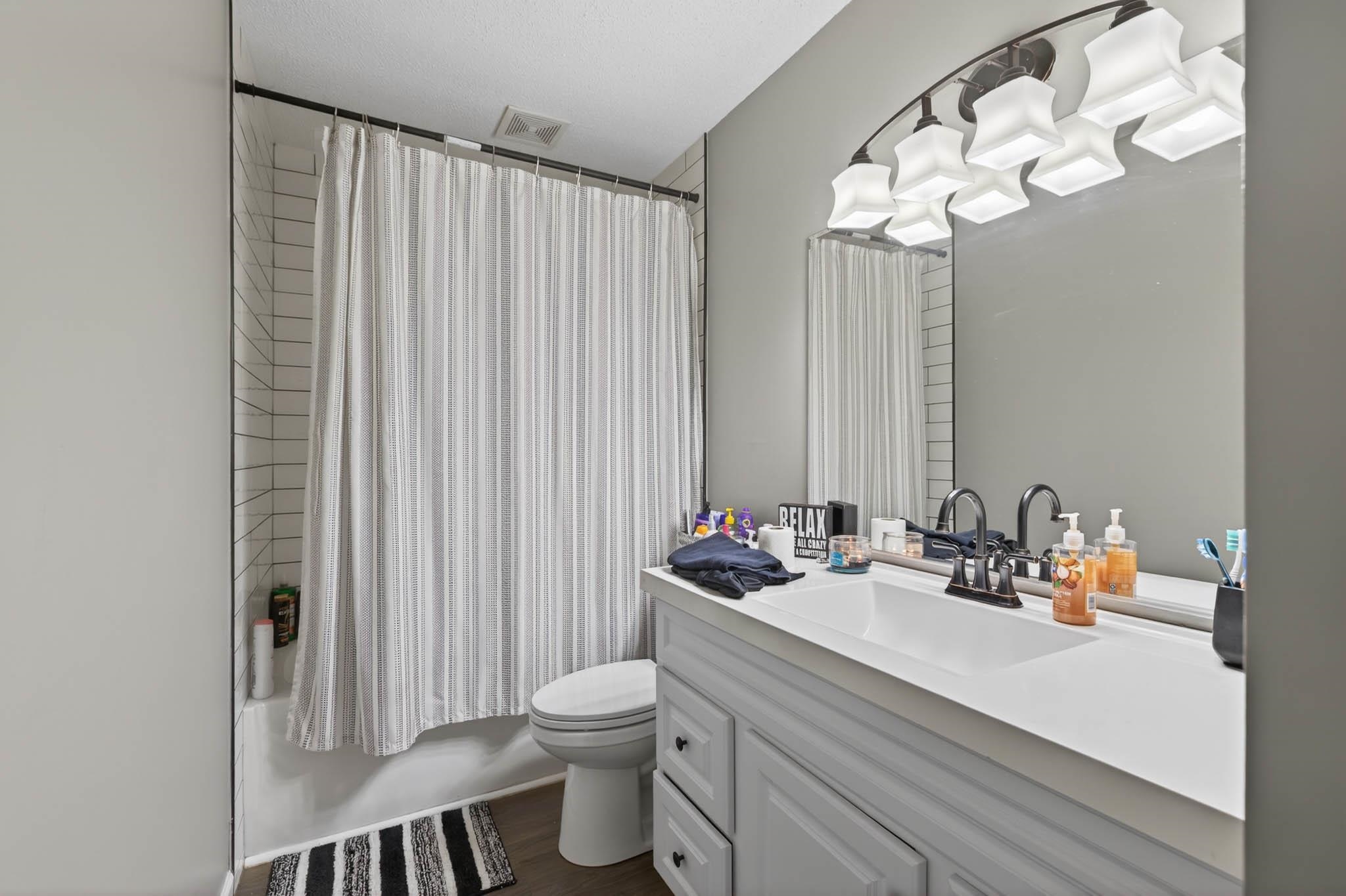 4135 Yewells Landing W, Owensboro, Kentucky 42303, 4 Bedrooms Bedrooms, ,2 BathroomsBathrooms,Single Family Residence,For Sale,Yewells Landing W,93746