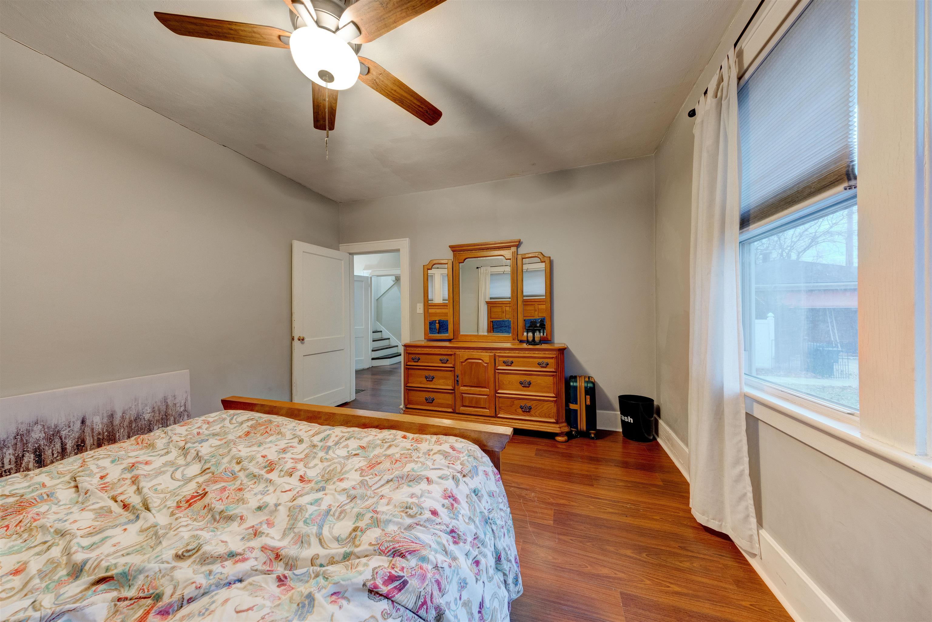 1303 Locust St, Owensboro, Kentucky 42301, 4 Bedrooms Bedrooms, ,1 BathroomBathrooms,Single Family Residence,For Sale,Locust St,93753