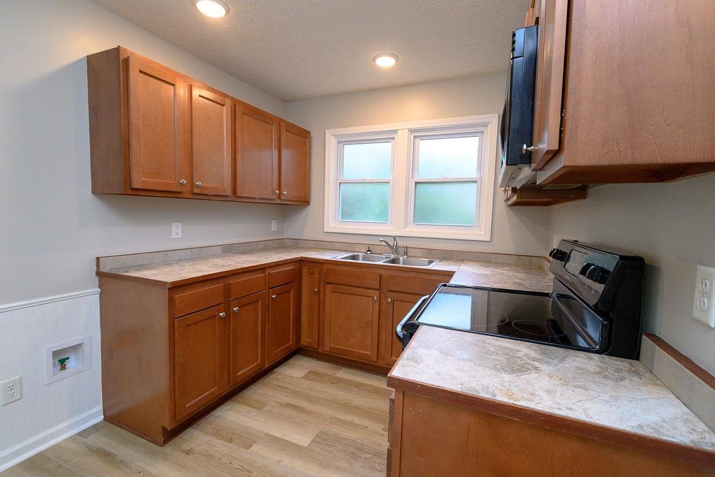 1702 Alexander Ave., Owensboro, Kentucky 42303, 2 Bedrooms Bedrooms, ,1 BathroomBathrooms,Single Family Residence,For Sale,Alexander Ave.,93754