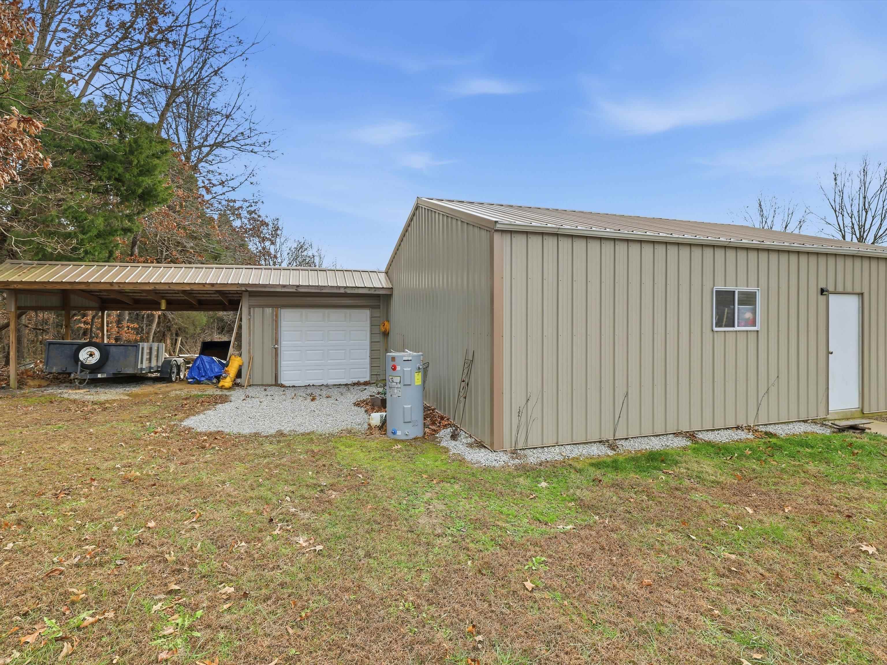 5493 US Hwy 62 E, Beaver Dam, Kentucky 42320, 3 Bedrooms Bedrooms, ,2 BathroomsBathrooms,Single Family Residence,For Sale,US Hwy 62 E,93758