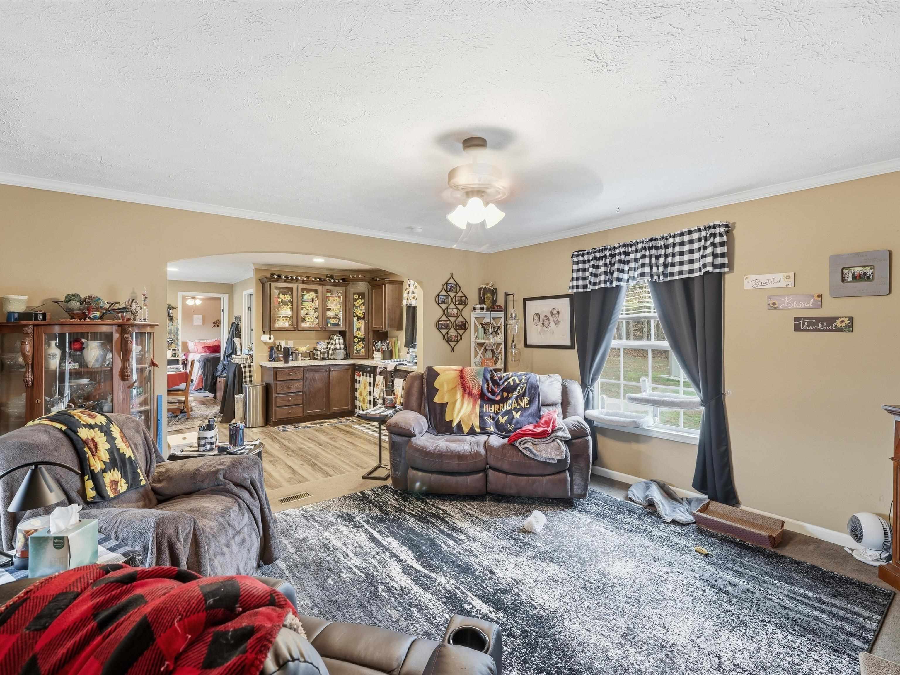 5493 US Hwy 62 E, Beaver Dam, Kentucky 42320, 3 Bedrooms Bedrooms, ,2 BathroomsBathrooms,Single Family Residence,For Sale,US Hwy 62 E,93758