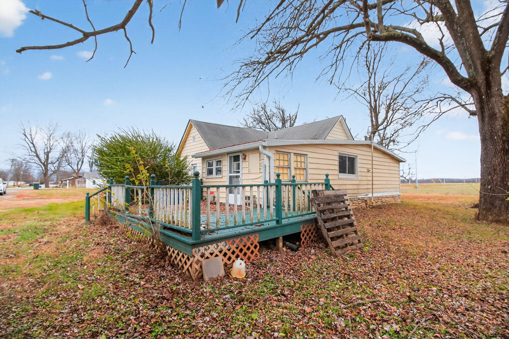 437 Union Street, Hartford, Kentucky 42347, 2 Bedrooms Bedrooms, ,1 BathroomBathrooms,Single Family Residence,For Sale,Union Street,93759