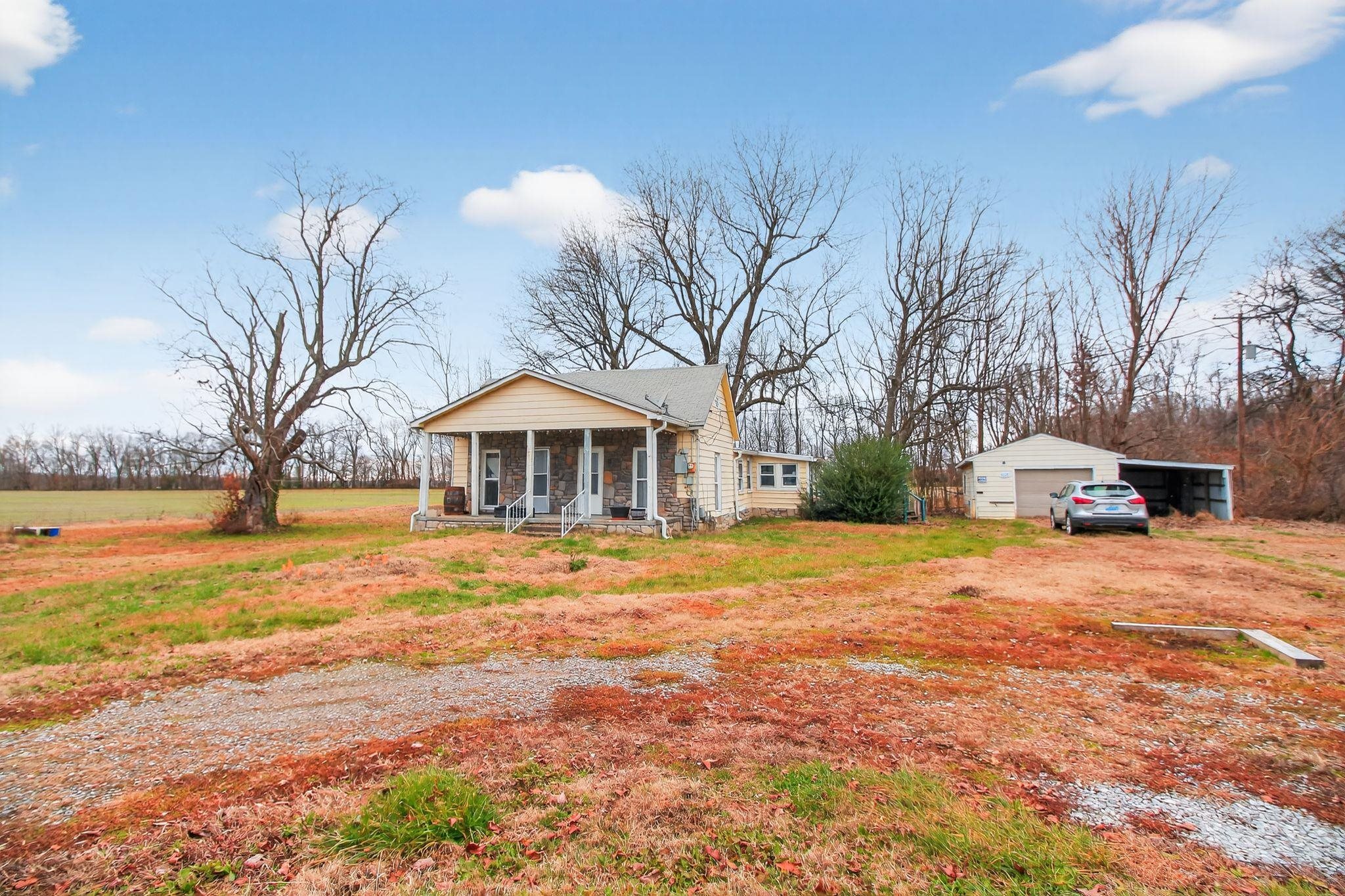 437 Union Street, Hartford, Kentucky 42347, 2 Bedrooms Bedrooms, ,1 BathroomBathrooms,Single Family Residence,For Sale,Union Street,93759
