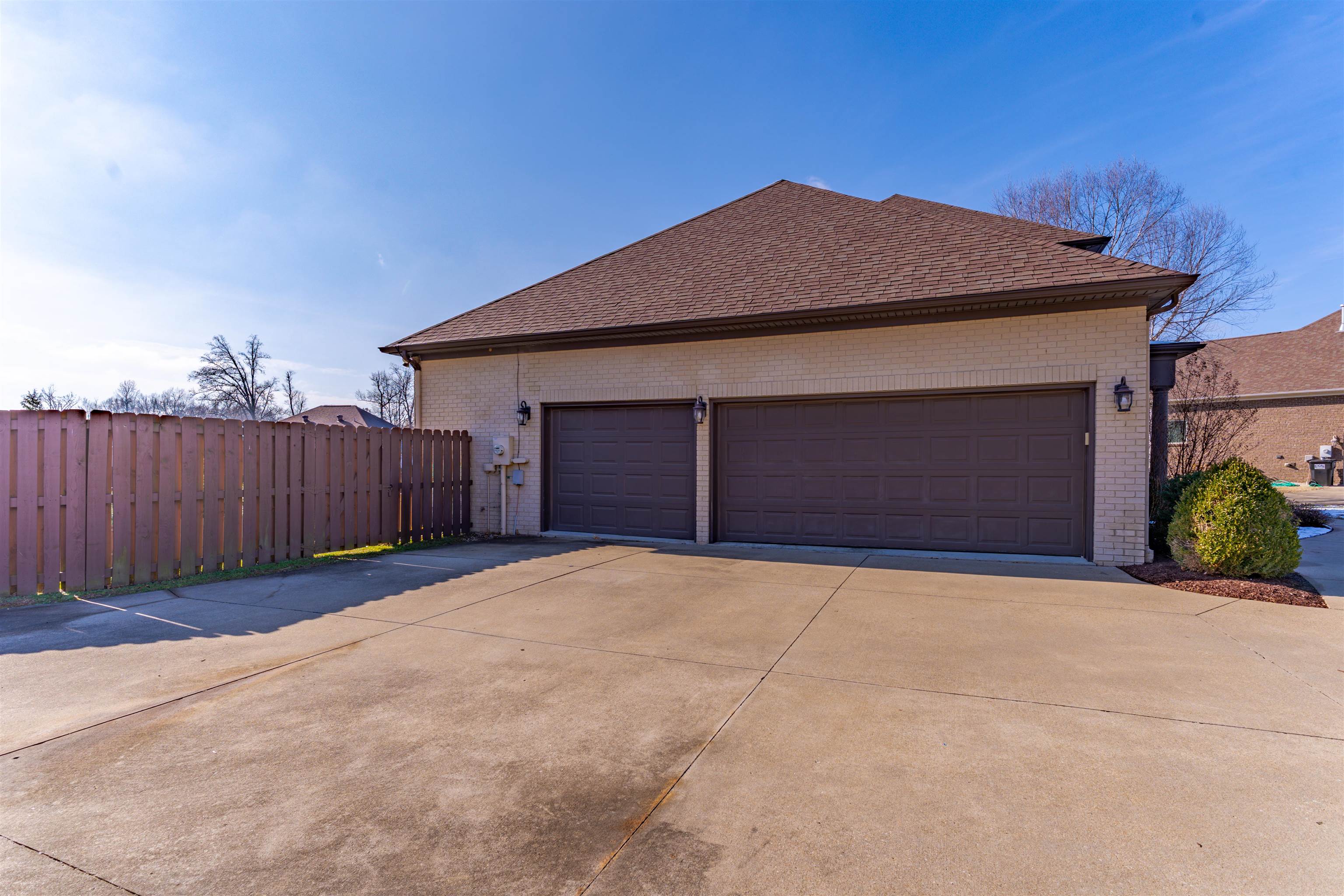 3124 Forest Edge Cove, Owensboro, Kentucky 42303, 5 Bedrooms Bedrooms, ,3 BathroomsBathrooms,Single Family Residence,For Sale,Forest Edge Cove,93762