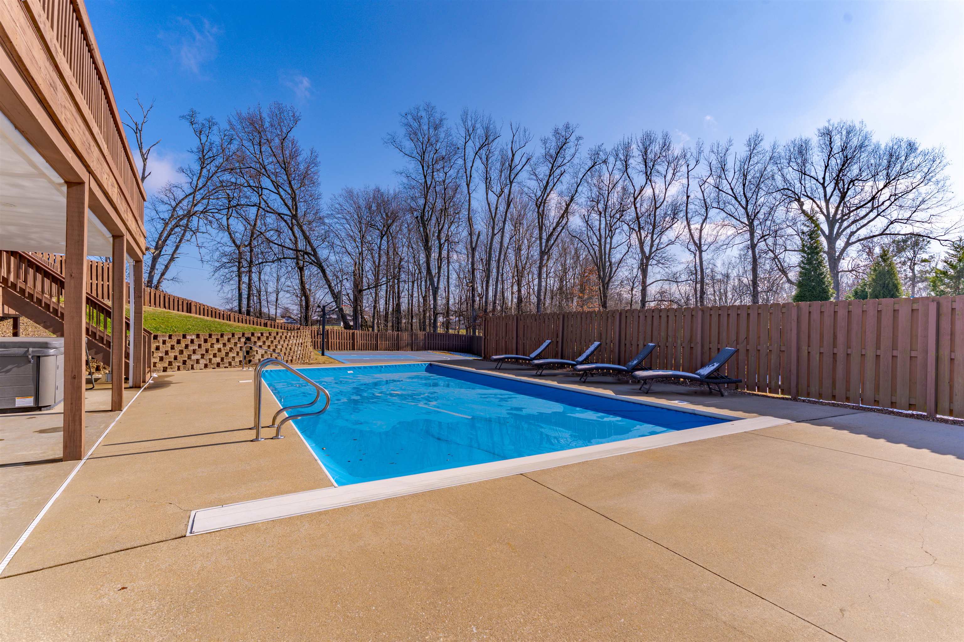 3124 Forest Edge Cove, Owensboro, Kentucky 42303, 5 Bedrooms Bedrooms, ,3 BathroomsBathrooms,Single Family Residence,For Sale,Forest Edge Cove,93762