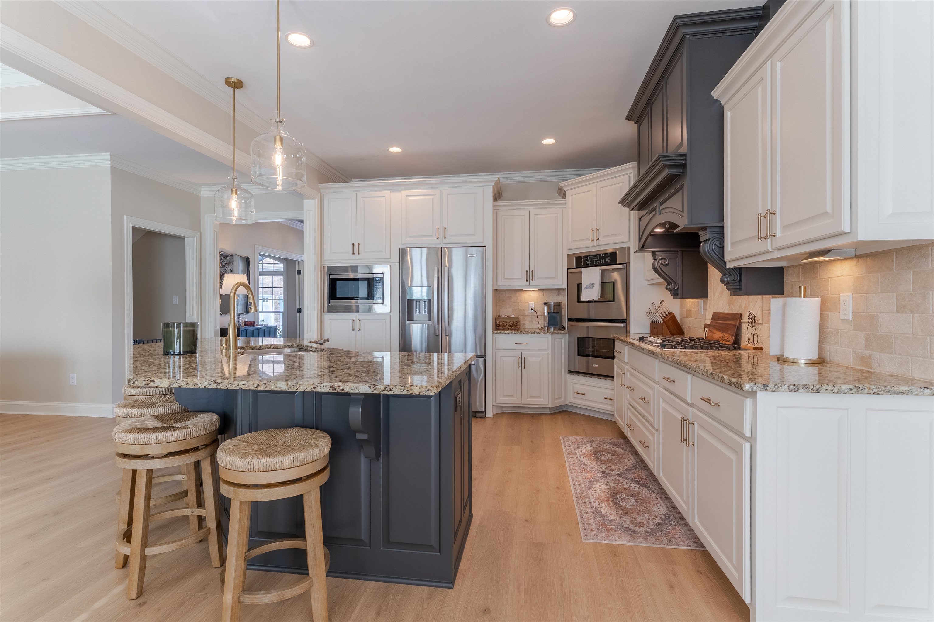 3124 Forest Edge Cove, Owensboro, Kentucky 42303, 5 Bedrooms Bedrooms, ,3 BathroomsBathrooms,Single Family Residence,For Sale,Forest Edge Cove,93762