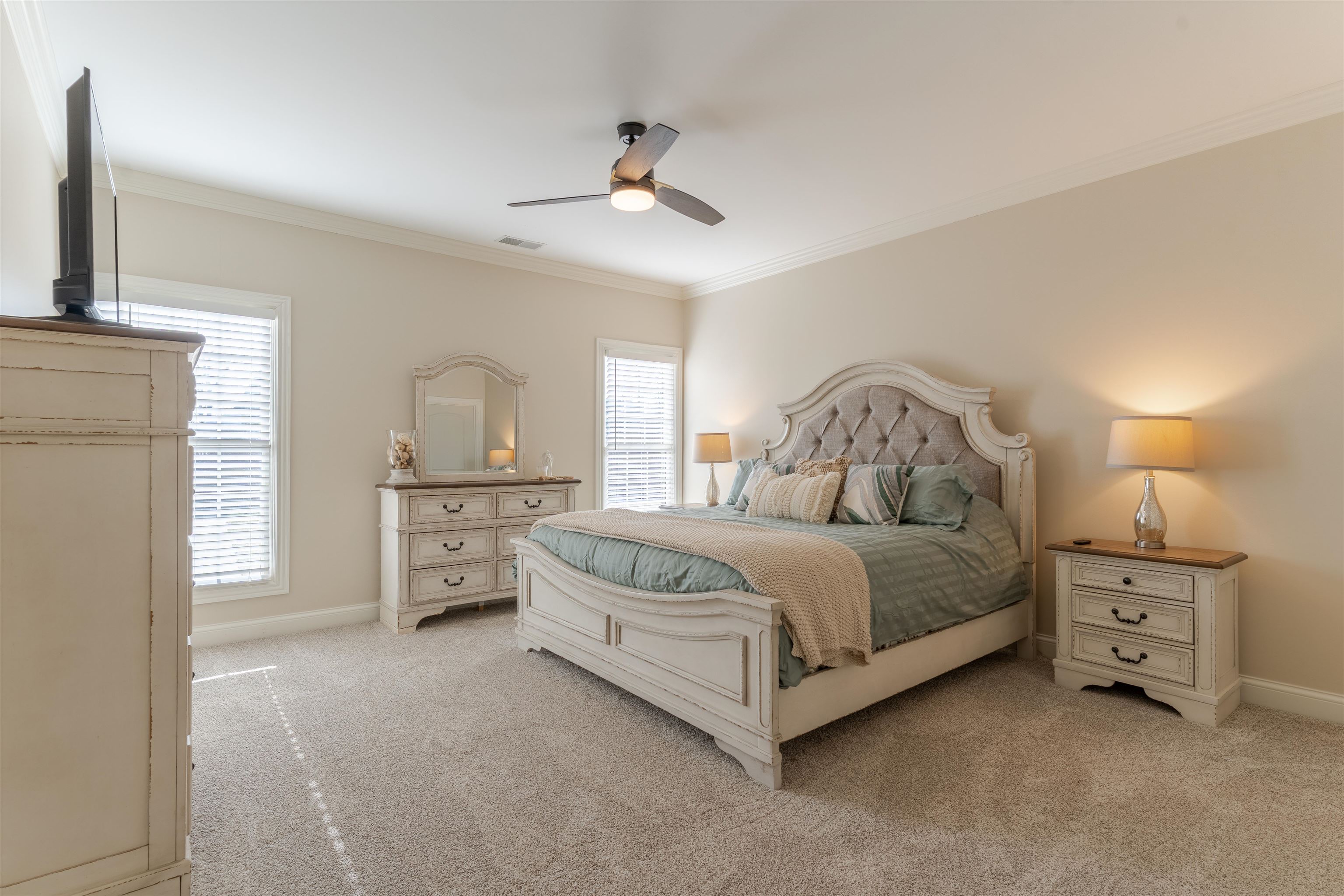 3124 Forest Edge Cove, Owensboro, Kentucky 42303, 5 Bedrooms Bedrooms, ,3 BathroomsBathrooms,Single Family Residence,For Sale,Forest Edge Cove,93762