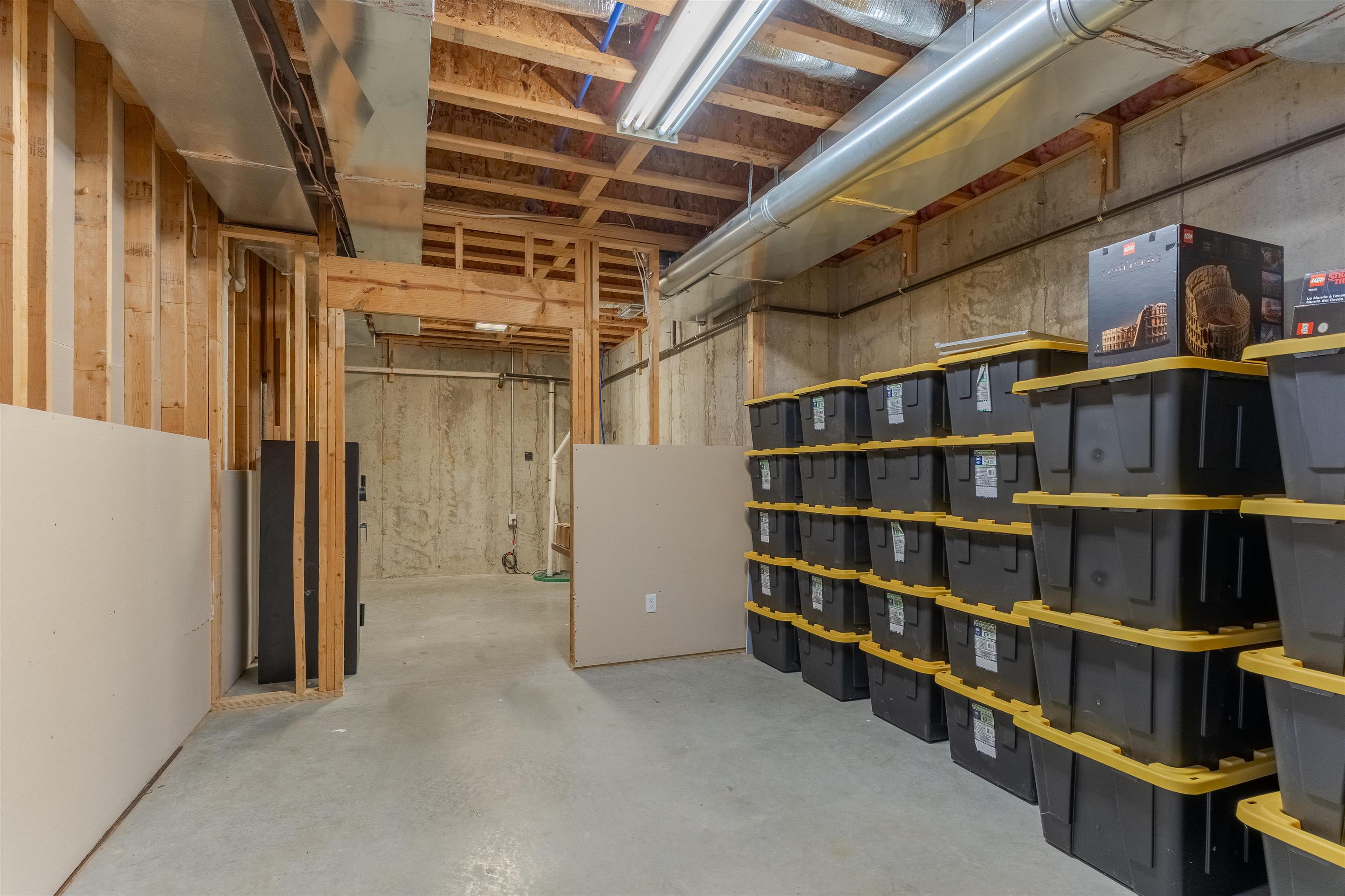 3124 Forest Edge Cove, Owensboro, Kentucky 42303, 5 Bedrooms Bedrooms, ,3 BathroomsBathrooms,Single Family Residence,For Sale,Forest Edge Cove,93762