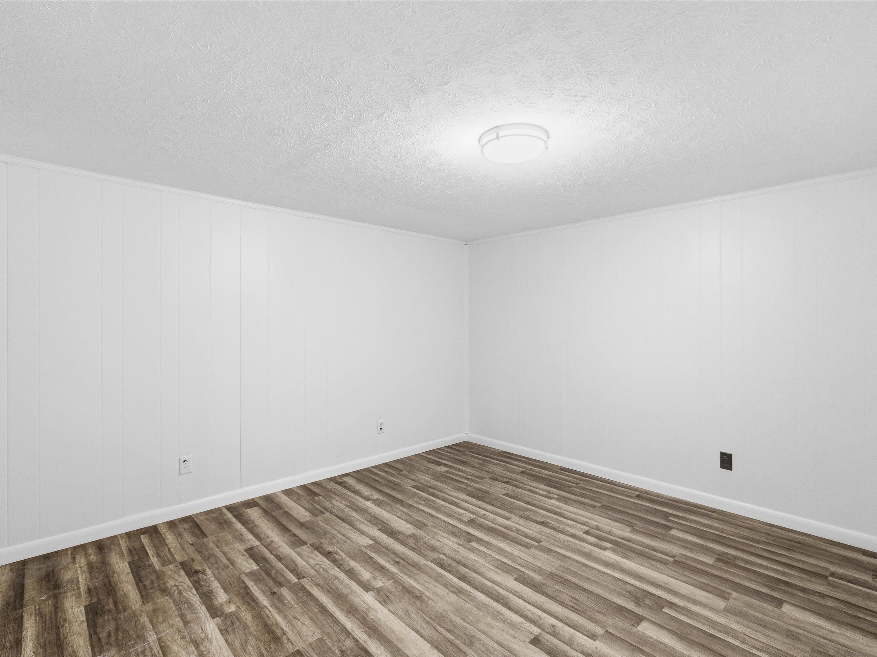 1826 Suzanna Ct, Owensboro, Kentucky 42303, 3 Bedrooms Bedrooms, ,1 BathroomBathrooms,Single Family Residence,For Sale,Suzanna Ct,93764