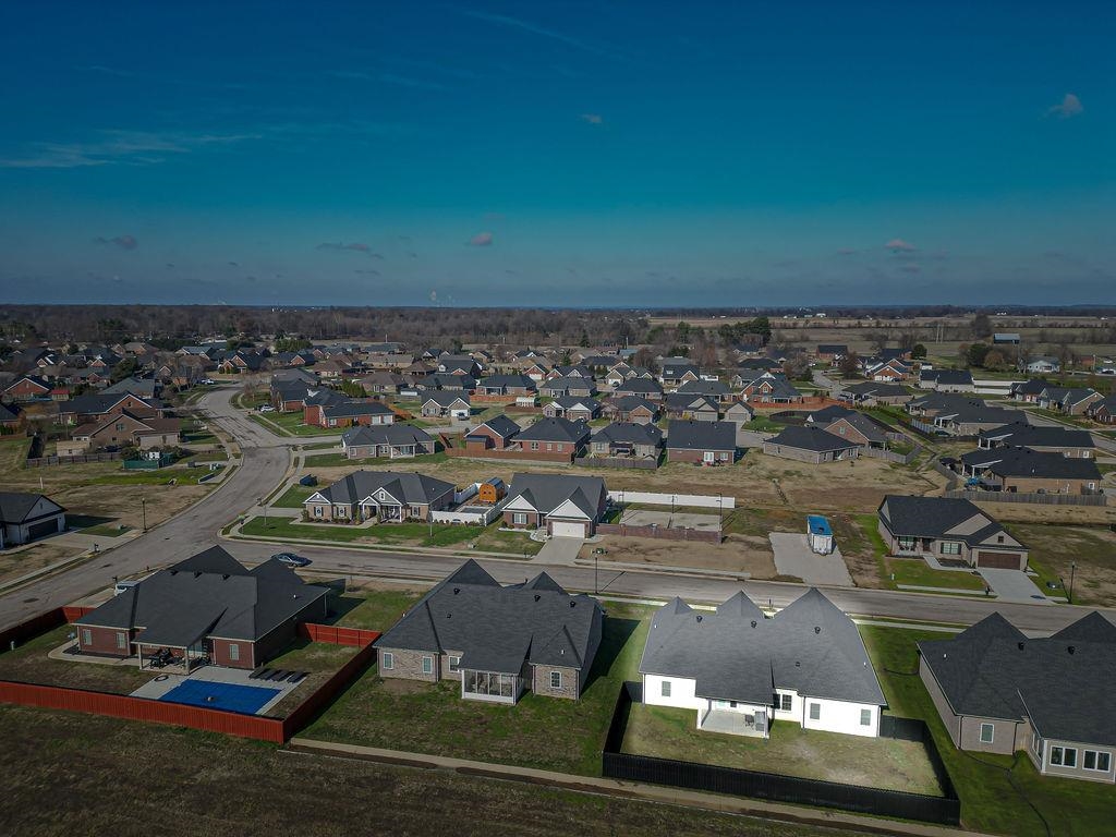 6410 Ridge Brook Cove, Owensboro, Kentucky 42301, 4 Bedrooms Bedrooms, ,2 BathroomsBathrooms,Single Family Residence,For Sale,Ridge Brook Cove,93765