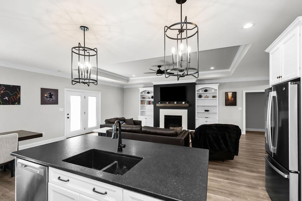 6410 Ridge Brook Cove, Owensboro, Kentucky 42301, 4 Bedrooms Bedrooms, ,2 BathroomsBathrooms,Single Family Residence,For Sale,Ridge Brook Cove,93765