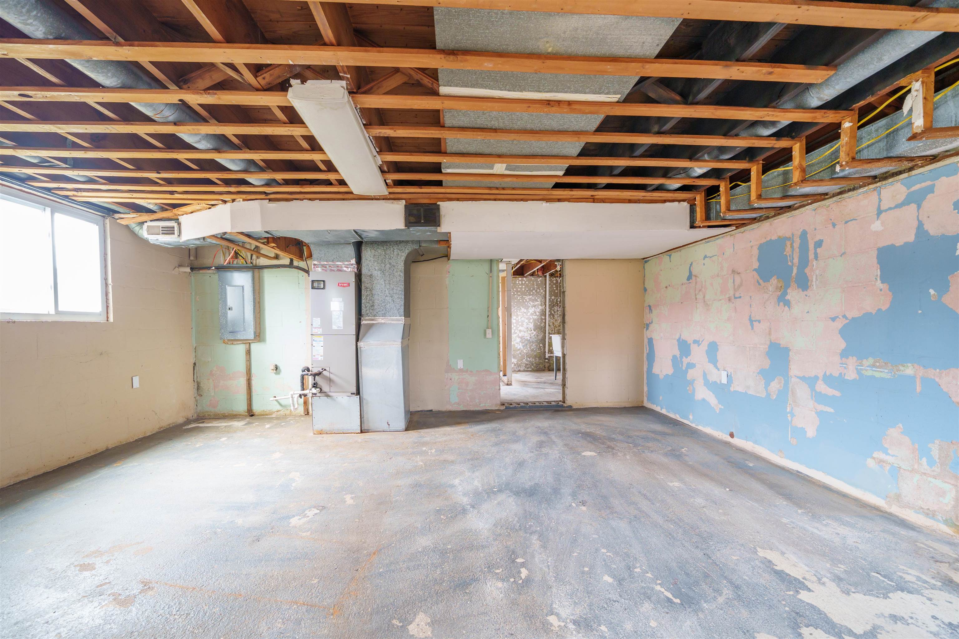 295 Walnut St, Calhoun, Kentucky 42327, 3 Bedrooms Bedrooms, ,1 BathroomBathrooms,Single Family Residence,For Sale,Walnut St,93766