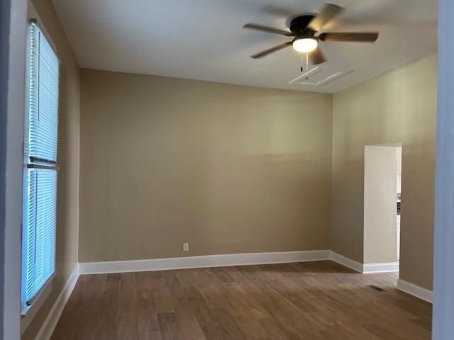 2114 5th Street, Owensboro, Kentucky 42303-0831, 3 Bedrooms Bedrooms, ,1 BathroomBathrooms,Single Family Residence,For Sale,5th Street,93767