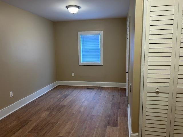 2114 5th Street, Owensboro, Kentucky 42303-0831, 3 Bedrooms Bedrooms, ,1 BathroomBathrooms,Single Family Residence,For Sale,5th Street,93767