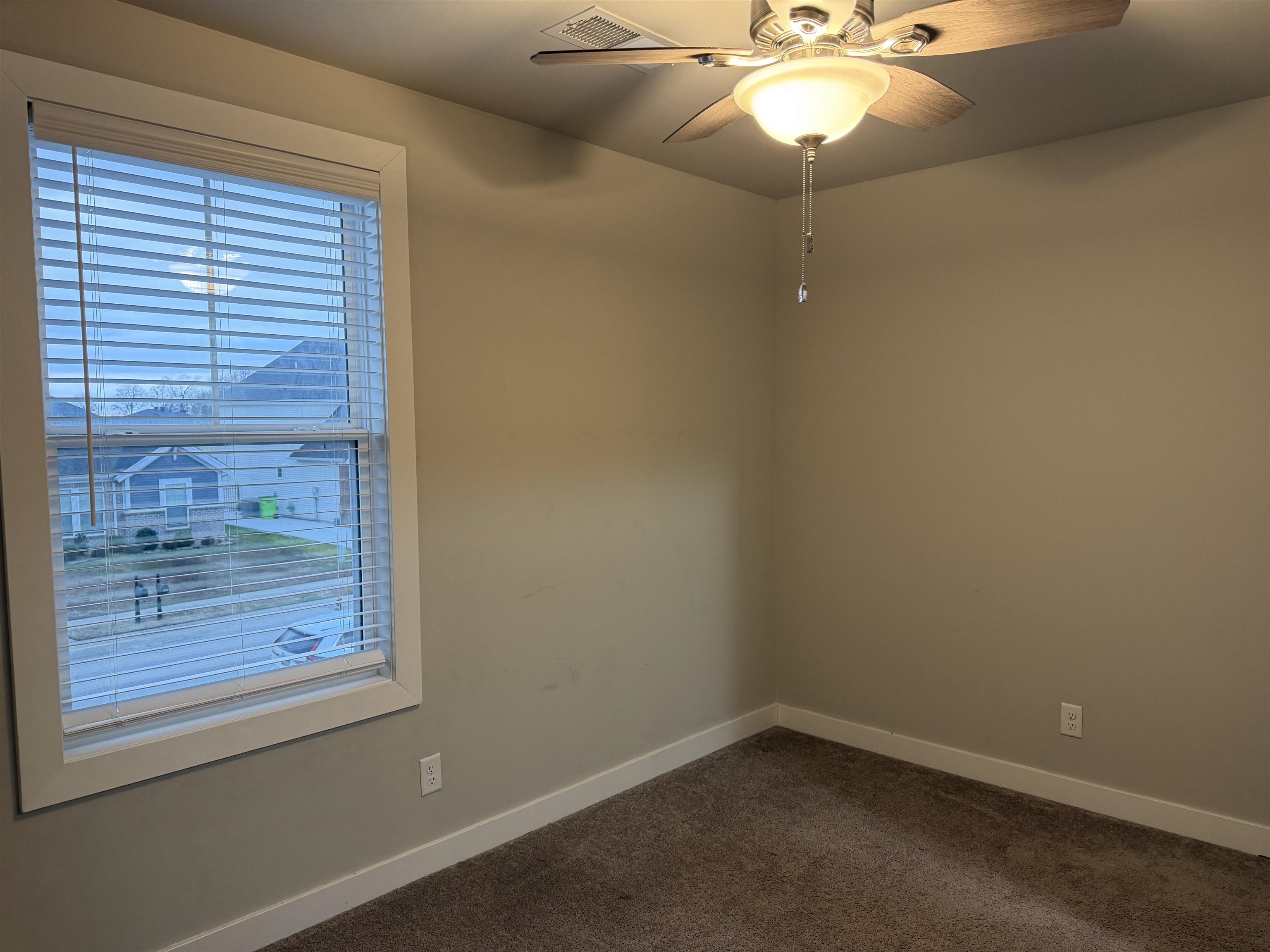 4771 Windstone Dr., Owensboro, Kentucky 42301, 4 Bedrooms Bedrooms, ,2 BathroomsBathrooms,Single Family Residence,For Sale,Windstone Dr.,93768