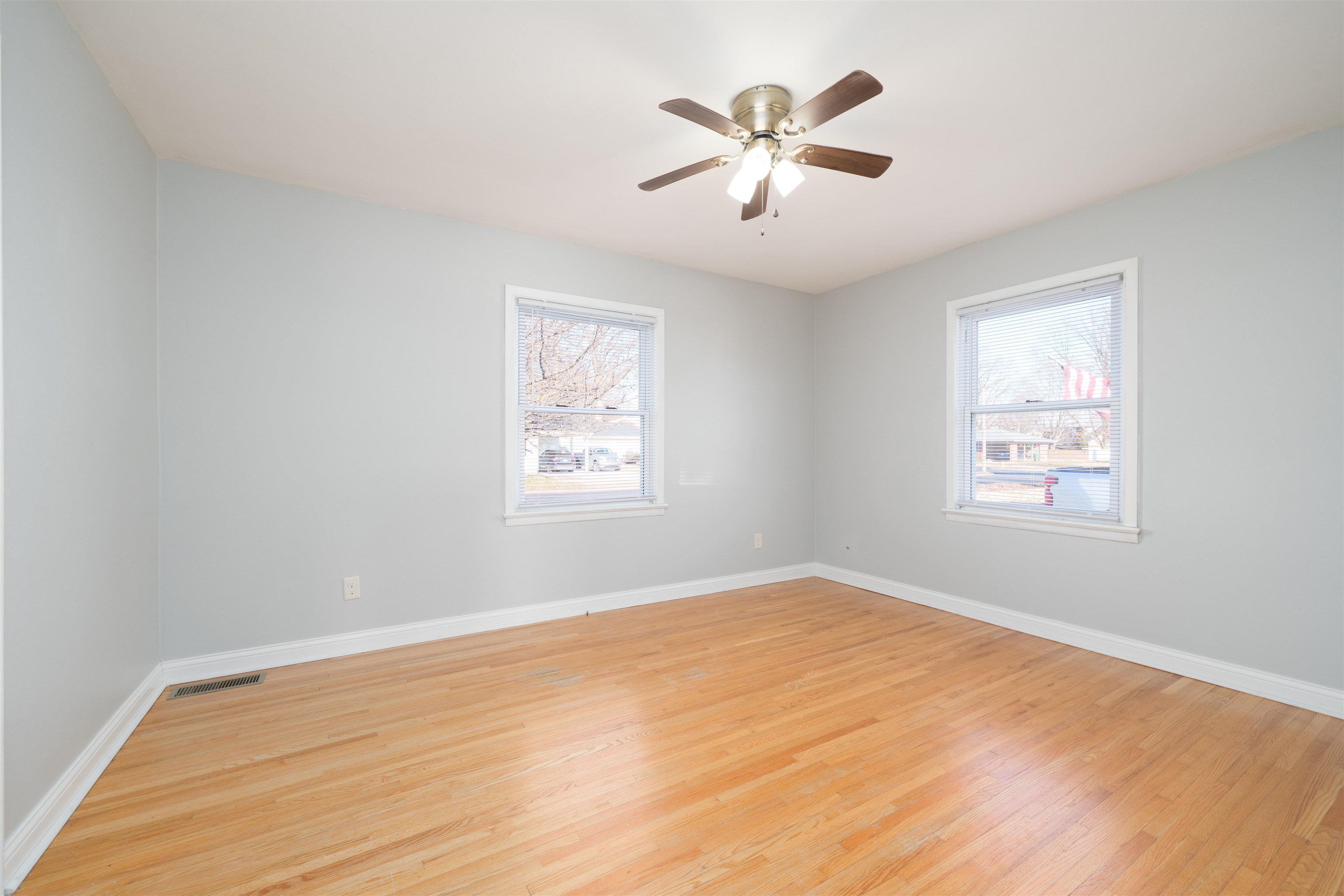 1512 Sioux Pl, Owensboro, Kentucky 42301, 4 Bedrooms Bedrooms, ,2 BathroomsBathrooms,Single Family Residence,For Sale,Sioux Pl,93769