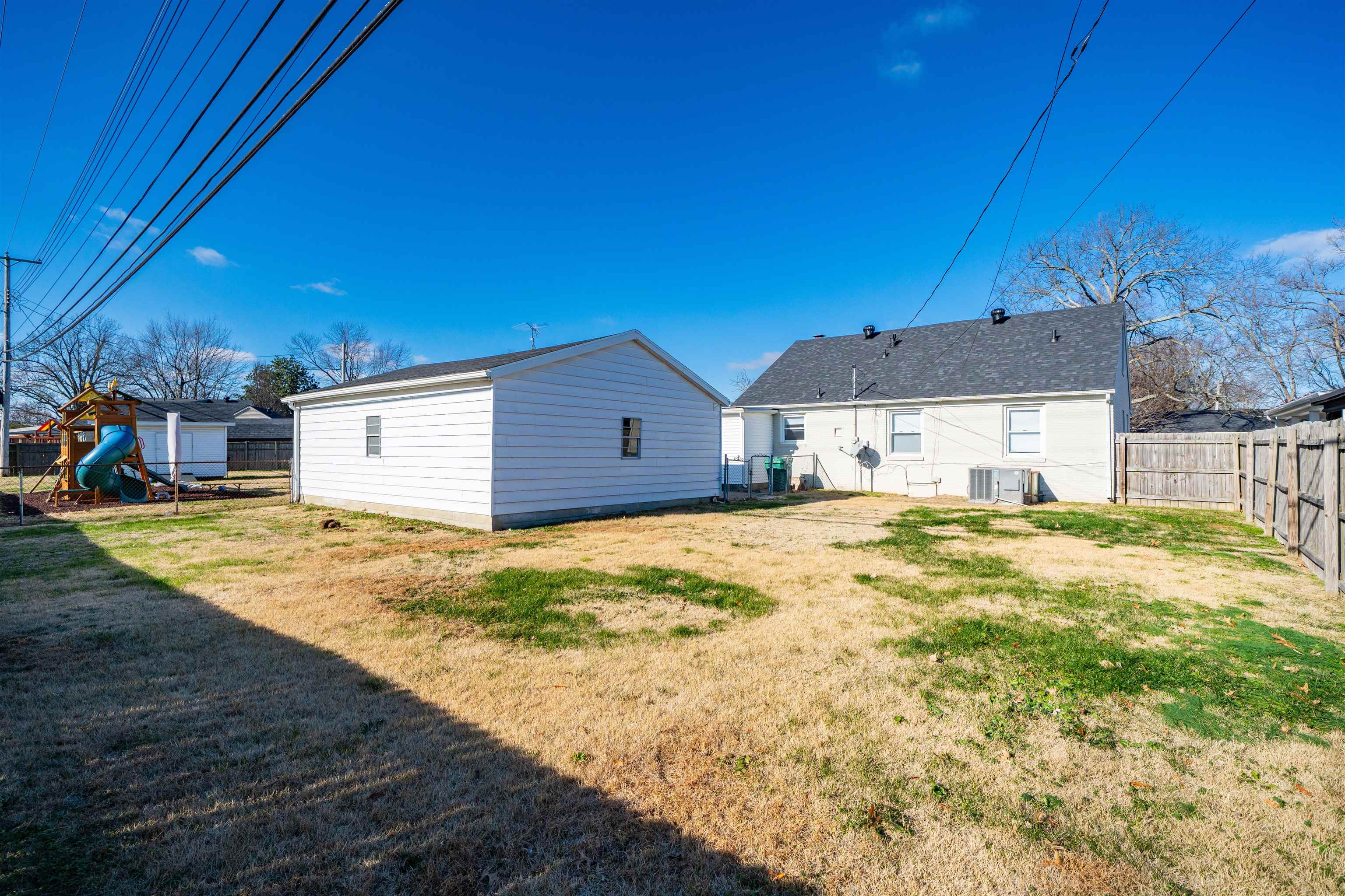 1512 Sioux Pl, Owensboro, Kentucky 42301, 4 Bedrooms Bedrooms, ,2 BathroomsBathrooms,Single Family Residence,For Sale,Sioux Pl,93769