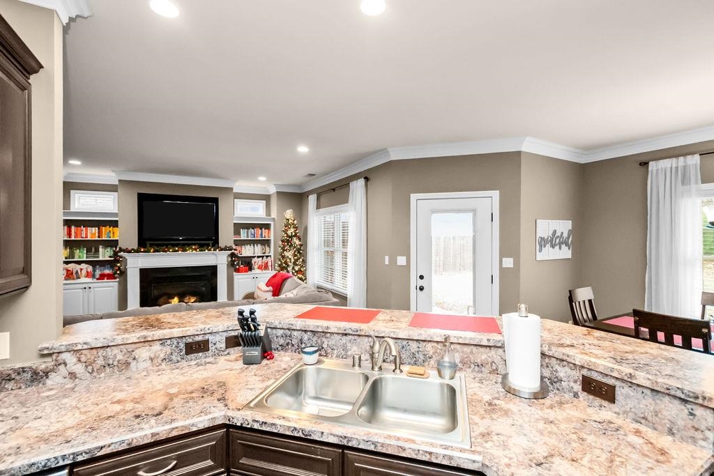 3907 Cross Creek Trail, Owensboro, Kentucky 42303, 4 Bedrooms Bedrooms, ,3 BathroomsBathrooms,Single Family Residence,For Sale,Cross Creek Trail,93771