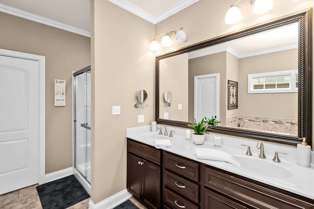 3907 Cross Creek Trail, Owensboro, Kentucky 42303, 4 Bedrooms Bedrooms, ,3 BathroomsBathrooms,Single Family Residence,For Sale,Cross Creek Trail,93771