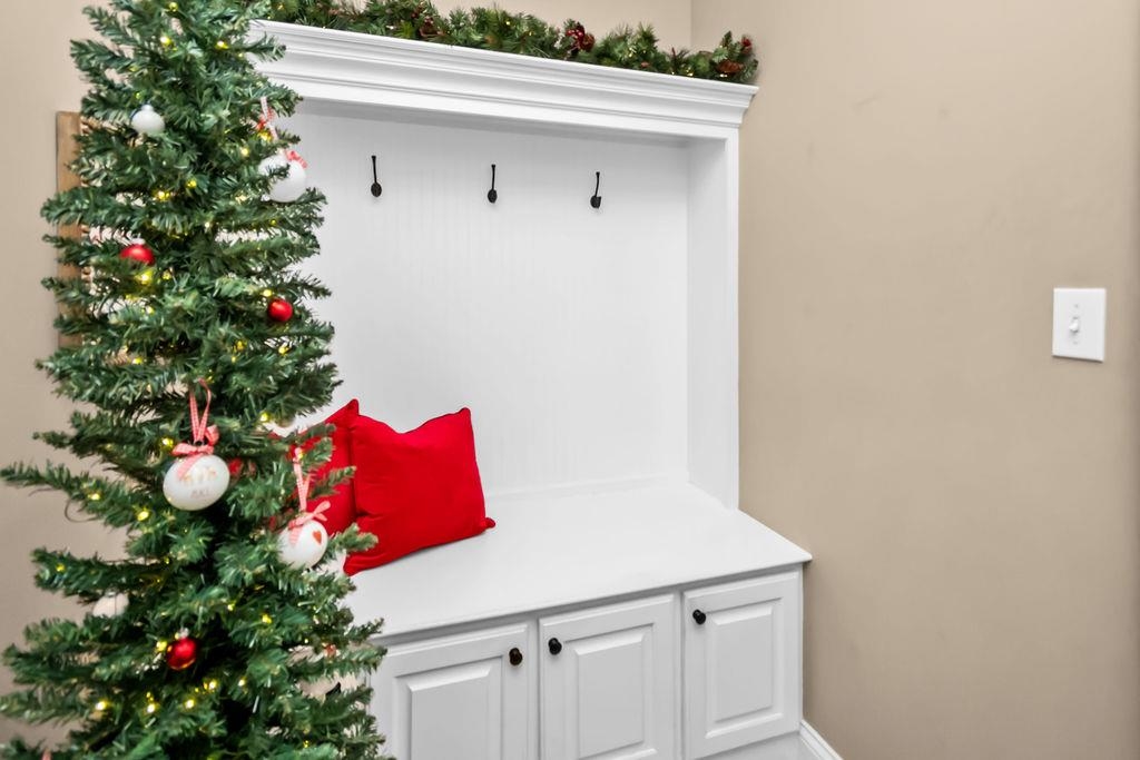 3907 Cross Creek Trail, Owensboro, Kentucky 42303, 4 Bedrooms Bedrooms, ,3 BathroomsBathrooms,Single Family Residence,For Sale,Cross Creek Trail,93771