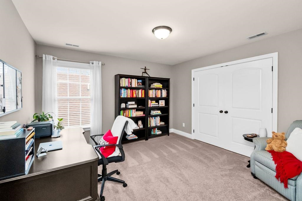 3907 Cross Creek Trail, Owensboro, Kentucky 42303, 4 Bedrooms Bedrooms, ,3 BathroomsBathrooms,Single Family Residence,For Sale,Cross Creek Trail,93771