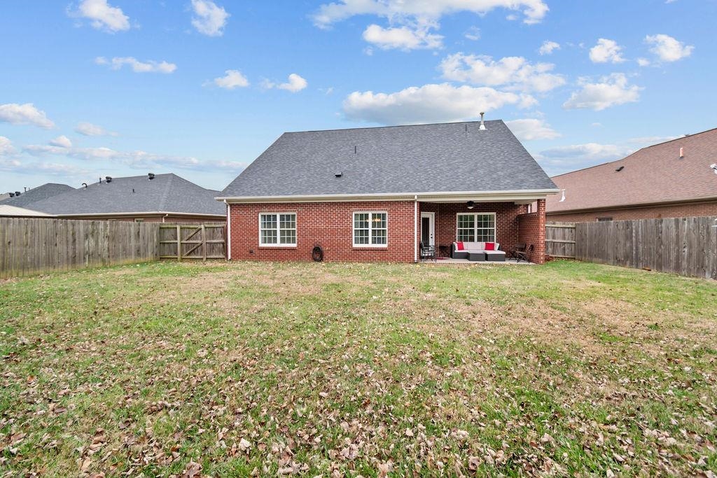 3907 Cross Creek Trail, Owensboro, Kentucky 42303, 4 Bedrooms Bedrooms, ,3 BathroomsBathrooms,Single Family Residence,For Sale,Cross Creek Trail,93771