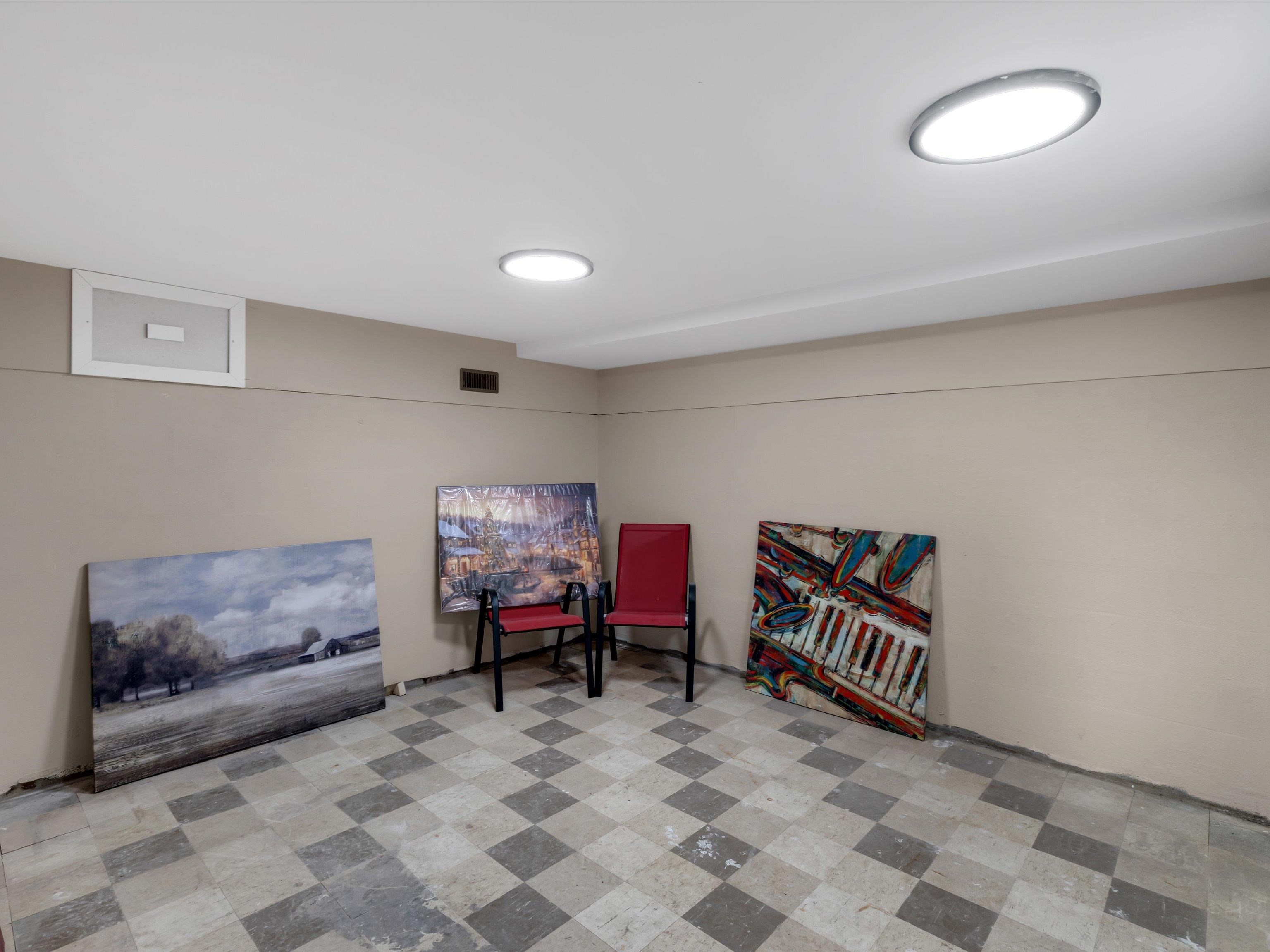 3104 St Ann Street, Owensboro, Kentucky 42303, 3 Bedrooms Bedrooms, ,1 BathroomBathrooms,Single Family Residence,For Sale,St Ann Street,93772