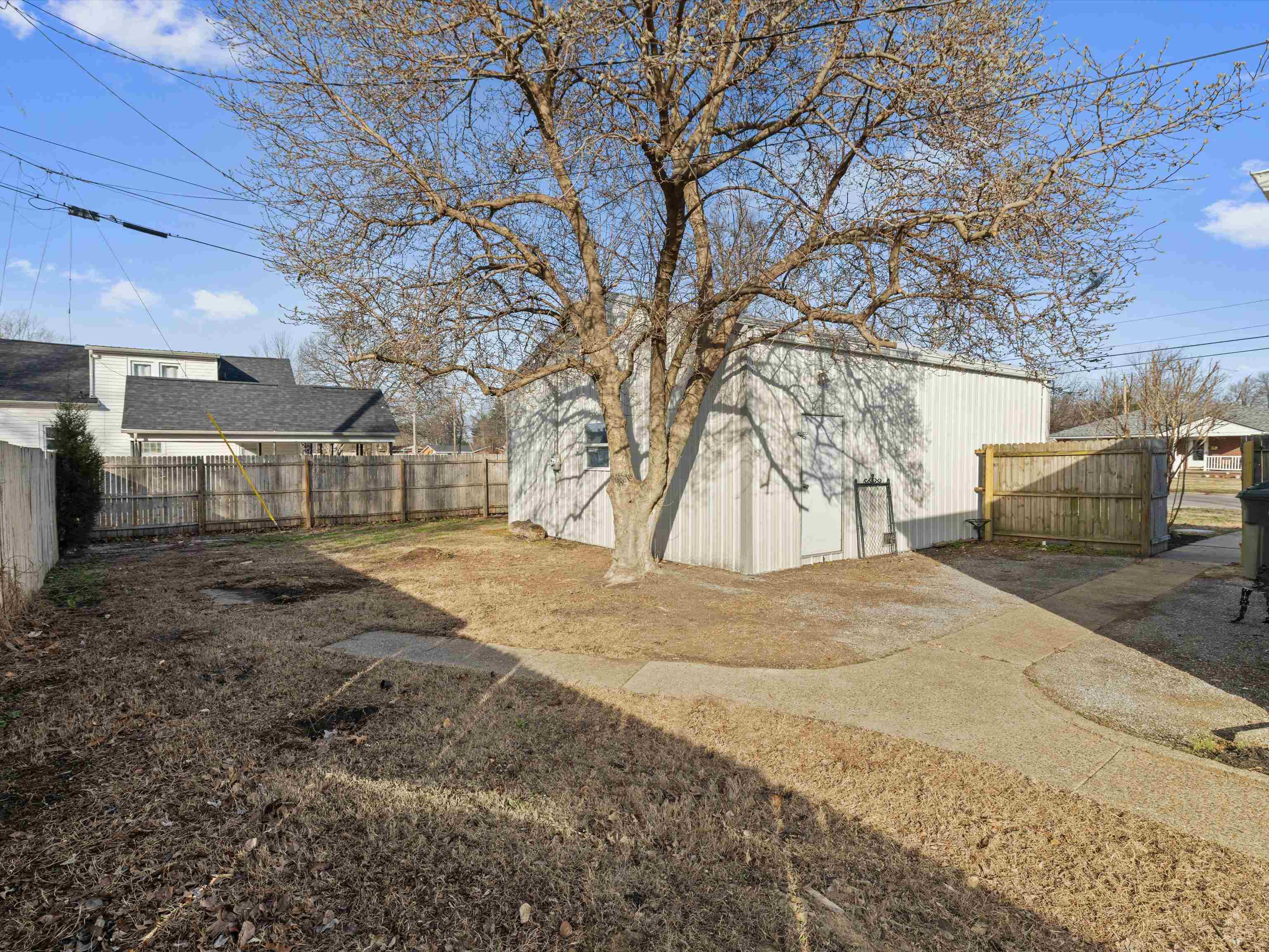 3104 St Ann Street, Owensboro, Kentucky 42303, 3 Bedrooms Bedrooms, ,1 BathroomBathrooms,Single Family Residence,For Sale,St Ann Street,93772