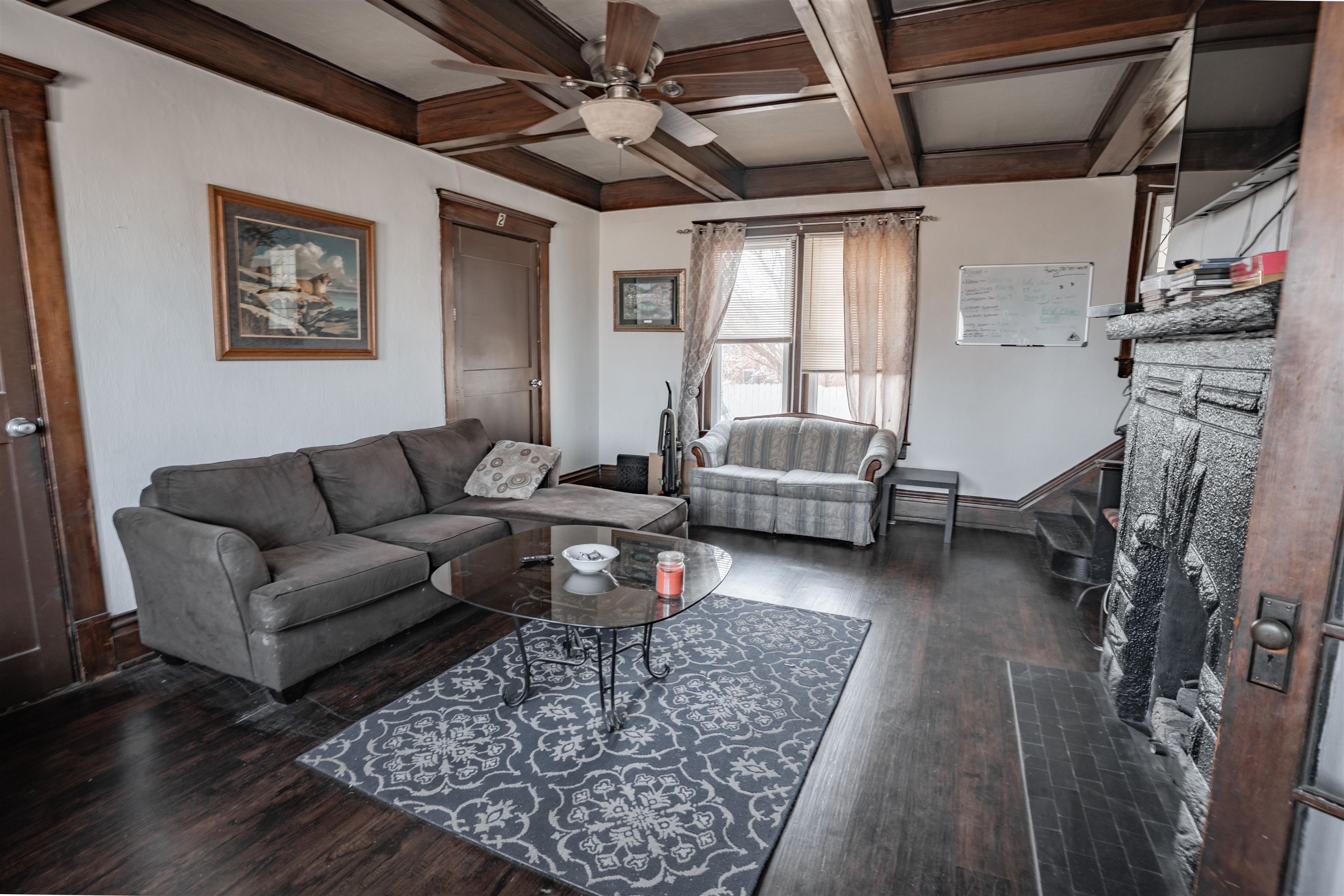 326 Clay St, Owensboro, Kentucky 42303, 4 Bedrooms Bedrooms, ,2 BathroomsBathrooms,Single Family Residence,For Sale,Clay St,93773