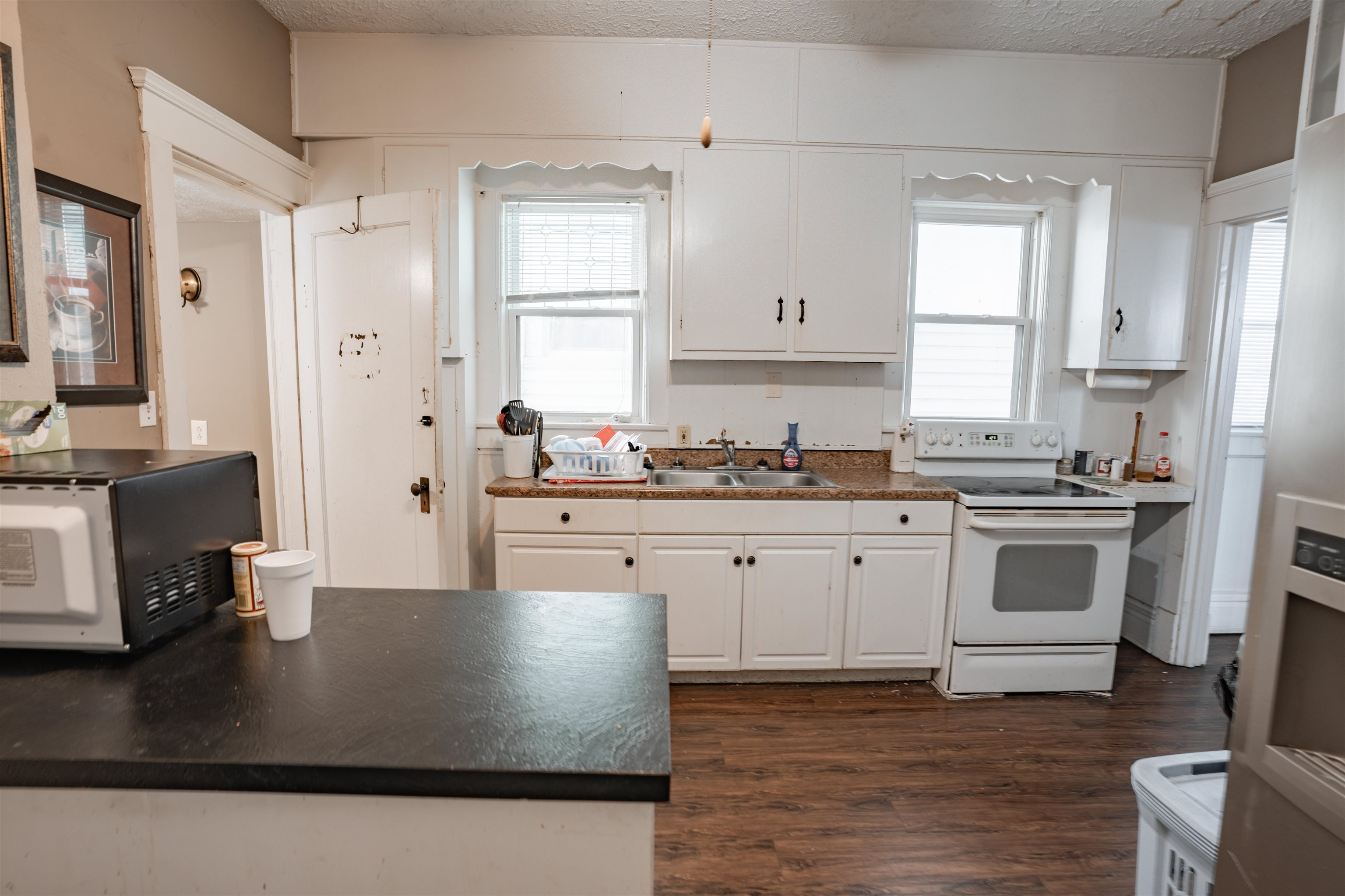 326 Clay St, Owensboro, Kentucky 42303, 4 Bedrooms Bedrooms, ,2 BathroomsBathrooms,Single Family Residence,For Sale,Clay St,93773