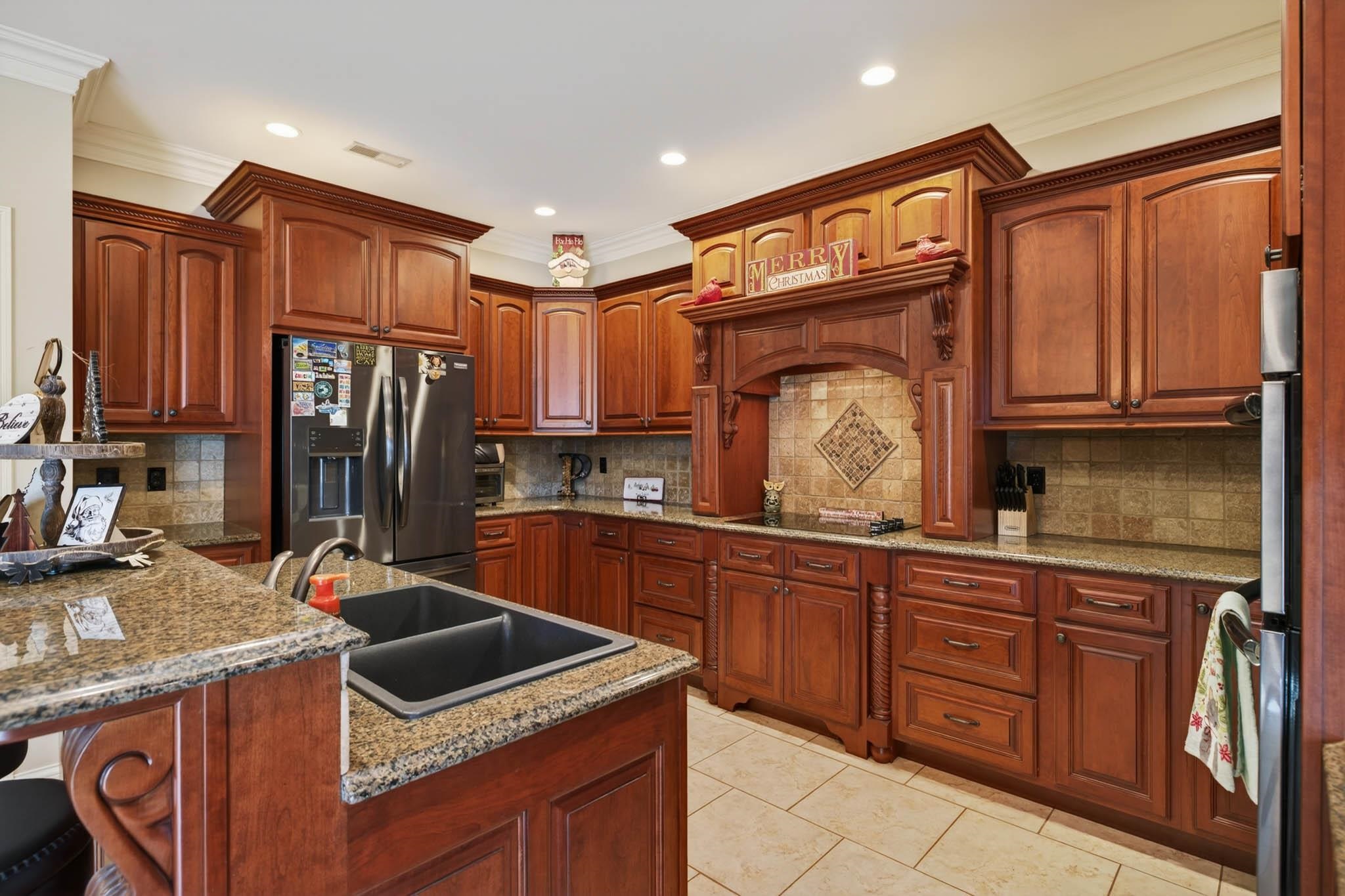 3130 Forest Edge Cove, Owensboro, Kentucky 42303, 4 Bedrooms Bedrooms, ,3 BathroomsBathrooms,Single Family Residence,For Sale,Forest Edge Cove,93778