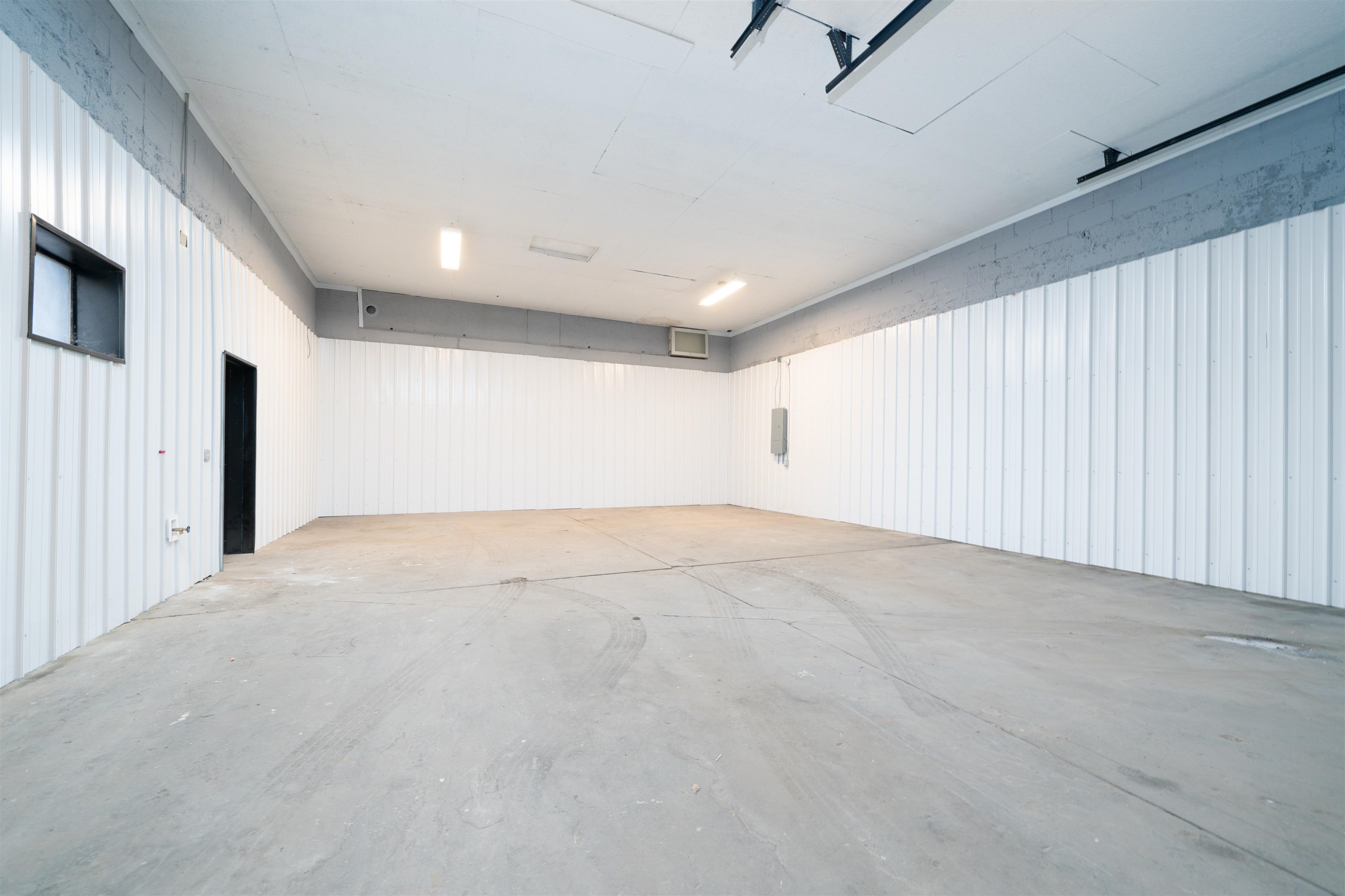 1300 15th St, Owensboro, Kentucky 42303, ,Industrial,For Sale,15th St,93784