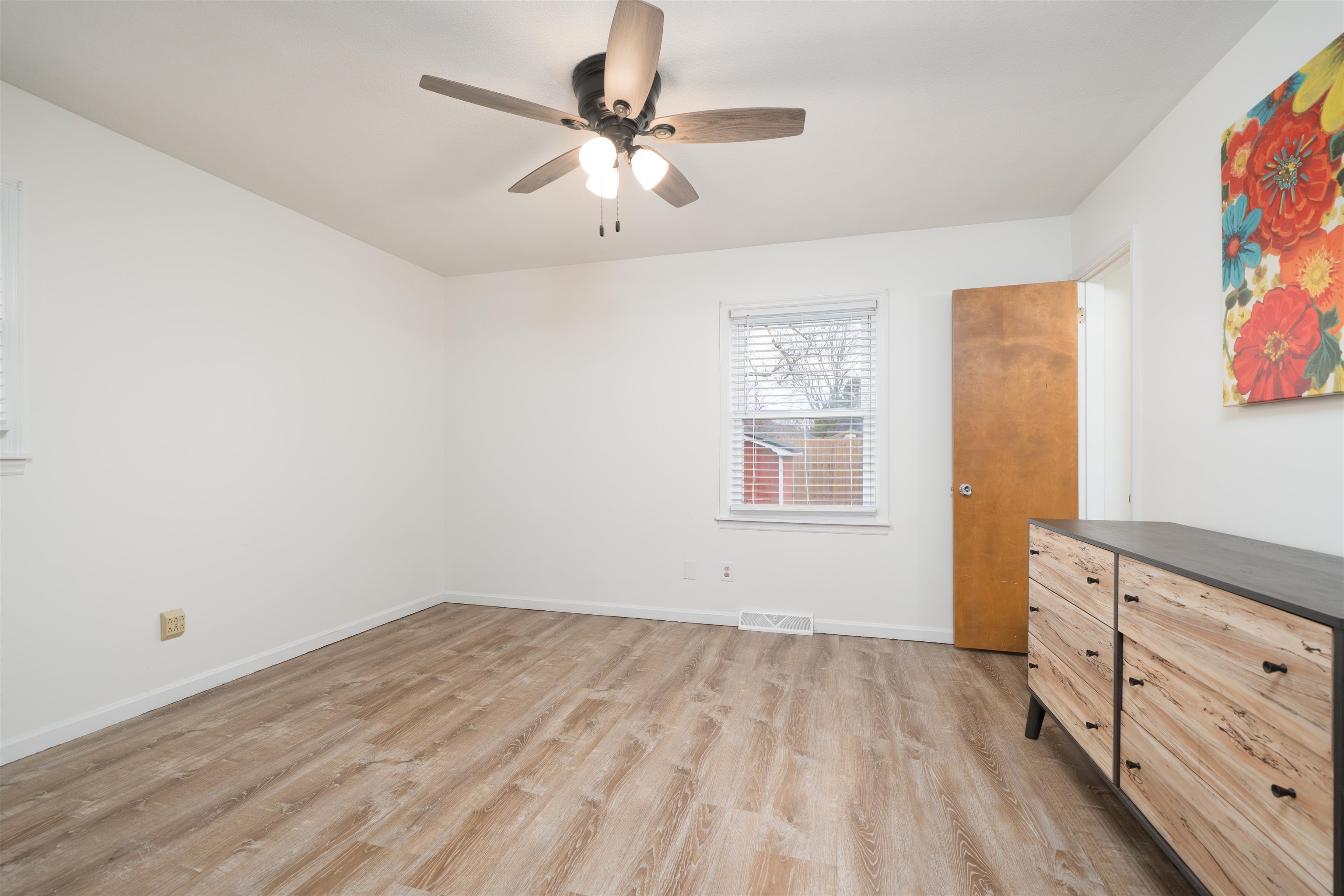 3521 Queens Way, Owensboro, Kentucky 42301, 3 Bedrooms Bedrooms, ,3 BathroomsBathrooms,Single Family Residence,For Sale,Queens Way,93794