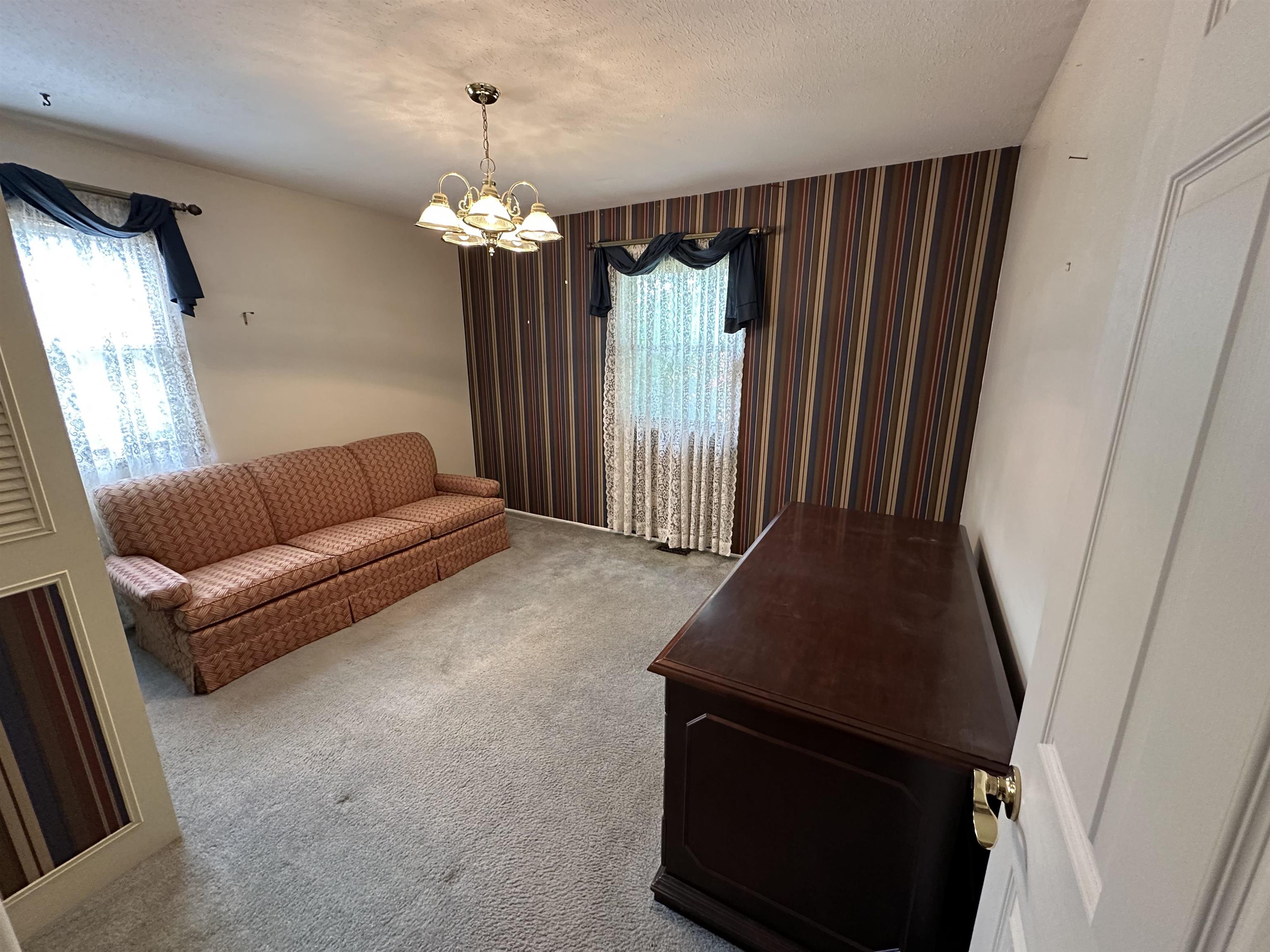 2324 Middleground Dr, Owensboro, Kentucky 42301, 4 Bedrooms Bedrooms, ,2 BathroomsBathrooms,Single Family Residence,For Sale,Middleground Dr,93797