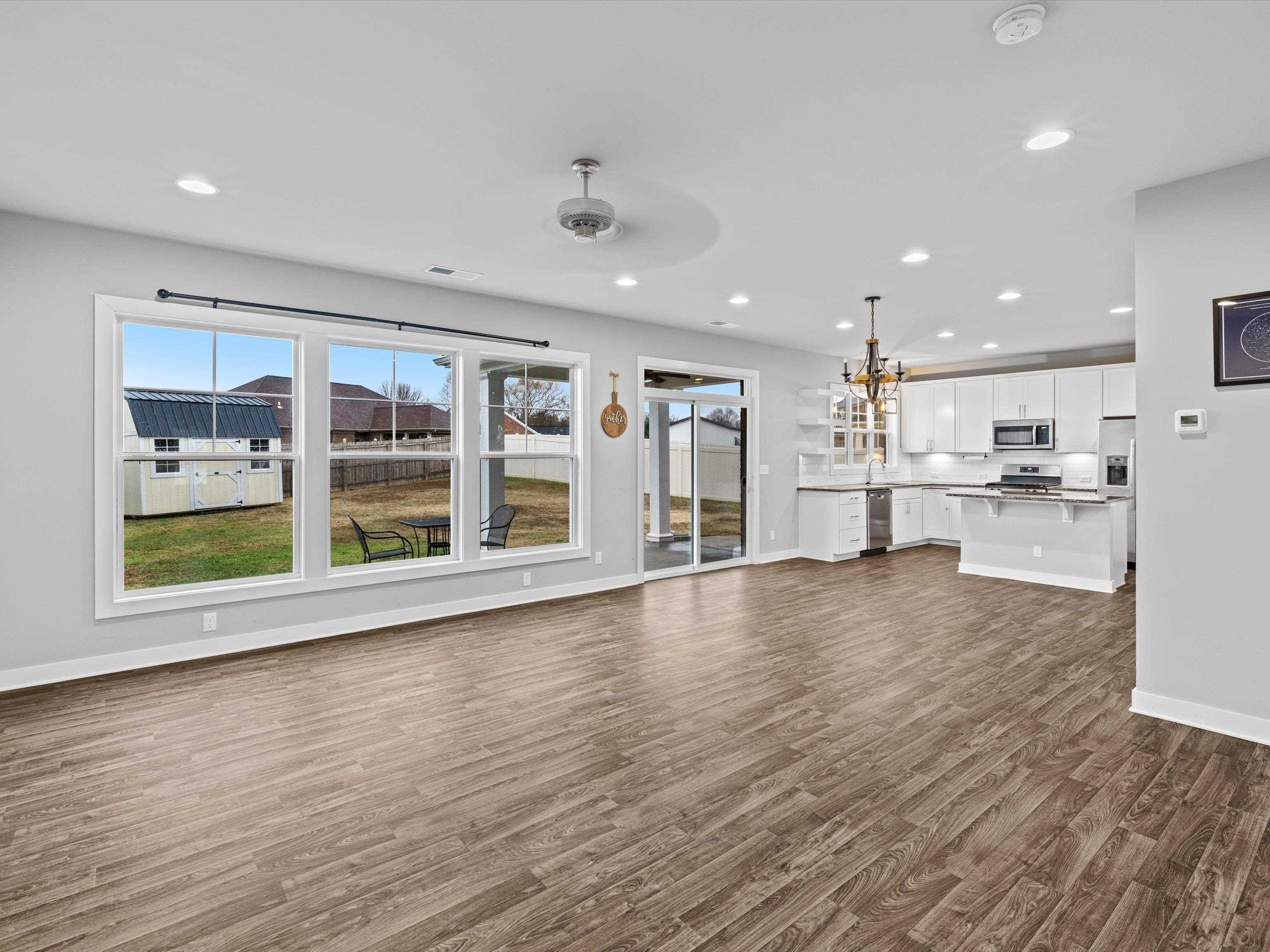 1901 Whispering Meadows Dr, Owensboro, Kentucky 42301, 4 Bedrooms Bedrooms, ,2 BathroomsBathrooms,Single Family Residence,For Sale,Whispering Meadows Dr,93799